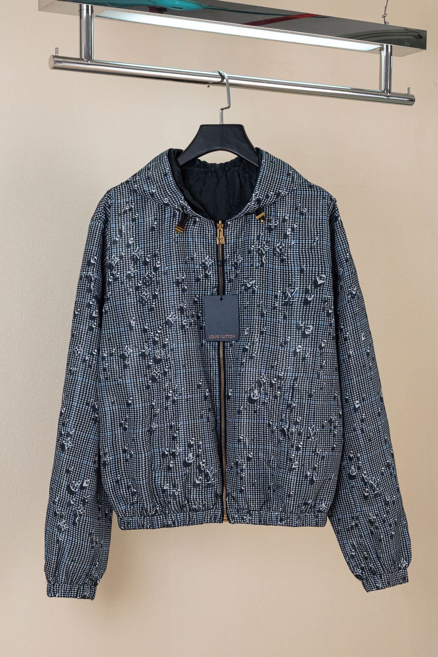 Louis Vuitton Windbreaker 07822