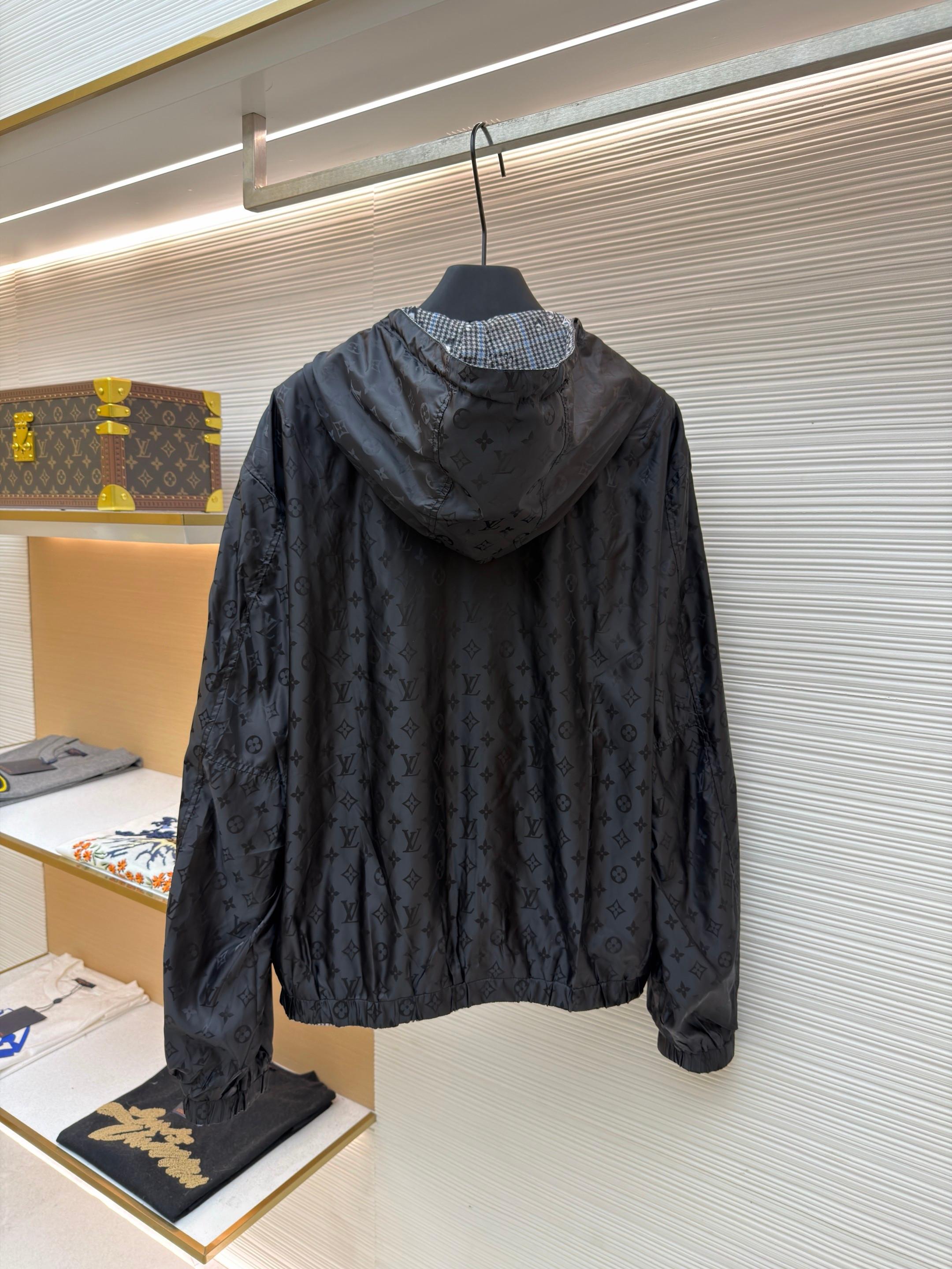Alternative view of Louis Vuitton Windbreaker 07819