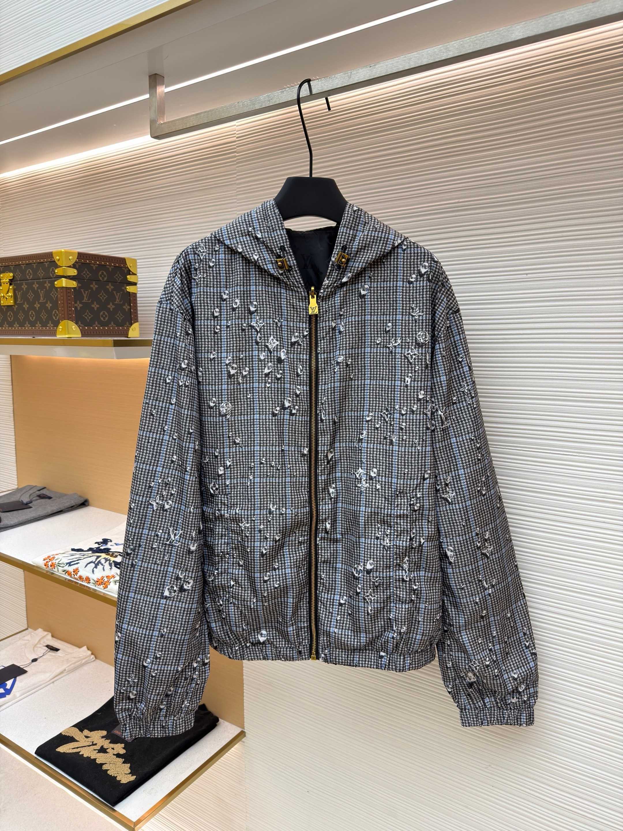 Louis Vuitton Windbreaker 07819