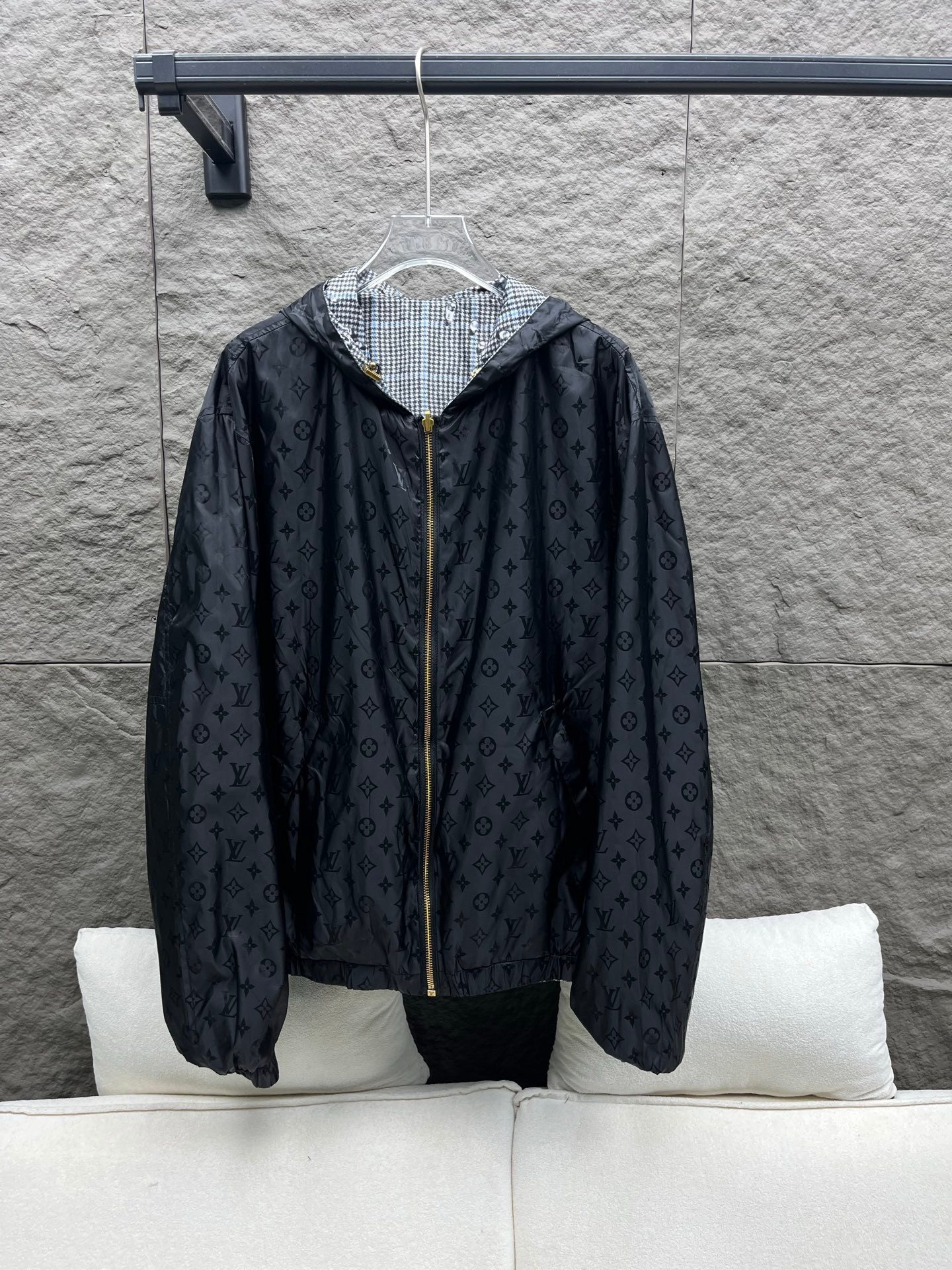 Alternative view of Louis Vuitton Windbreaker 07817