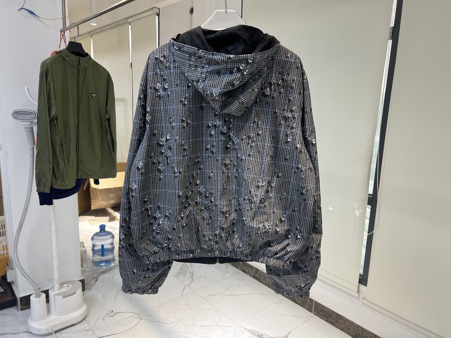 Alternative view of Louis Vuitton Windbreaker 07812