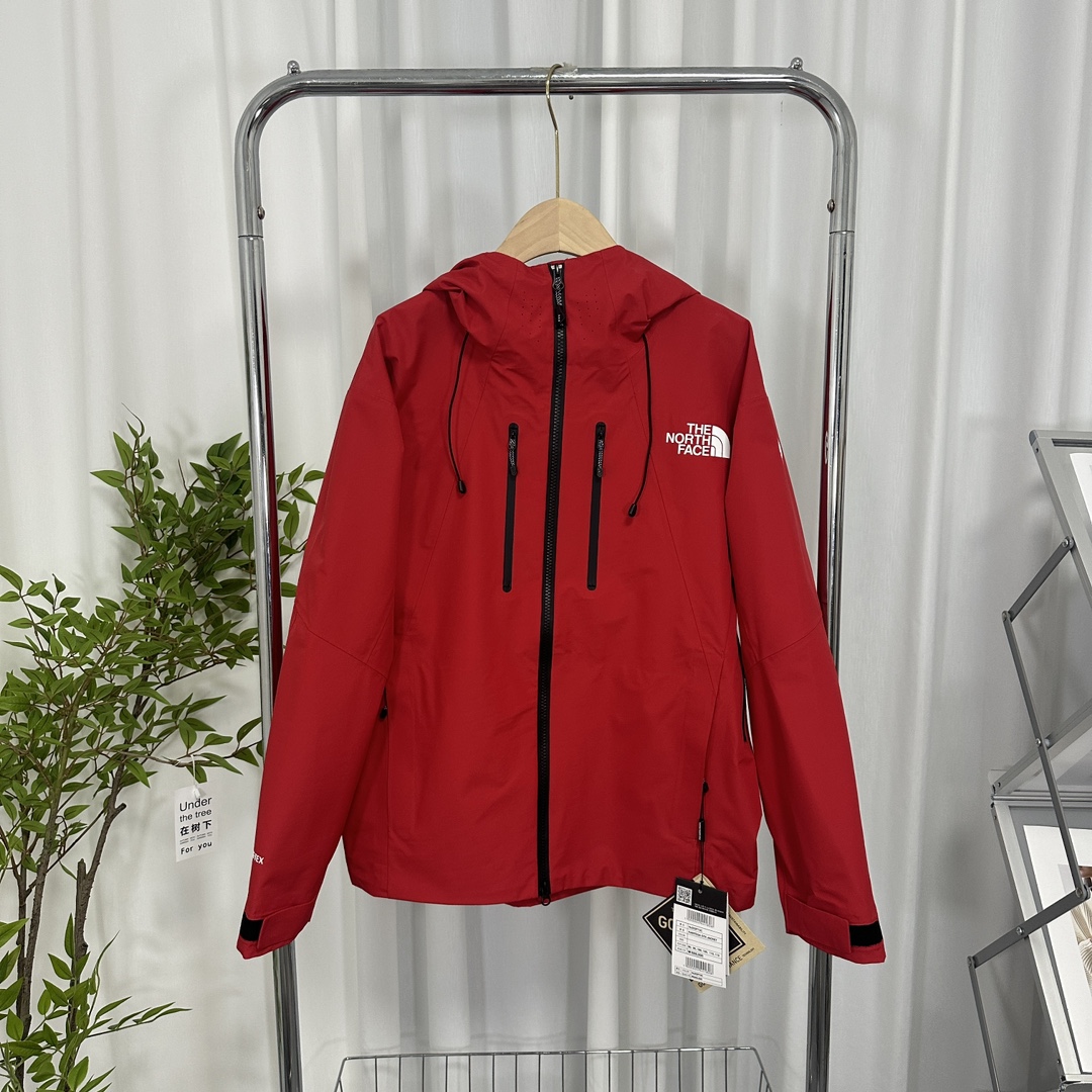 中国红 北面巅峰硬壳冲锋衣