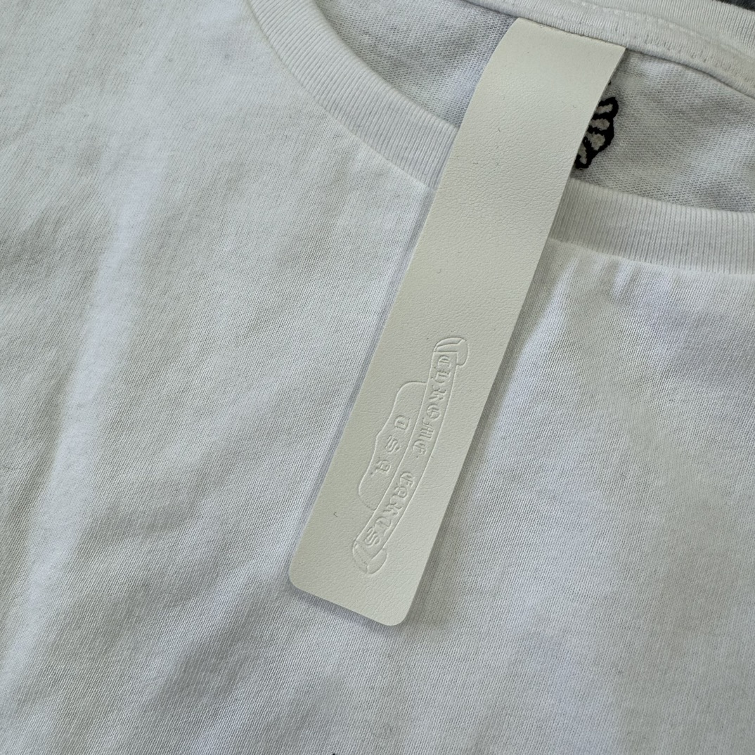 크롬하츠 여성 반팔 137201 Chrome Hearts T Shirt 썸네일 이미지