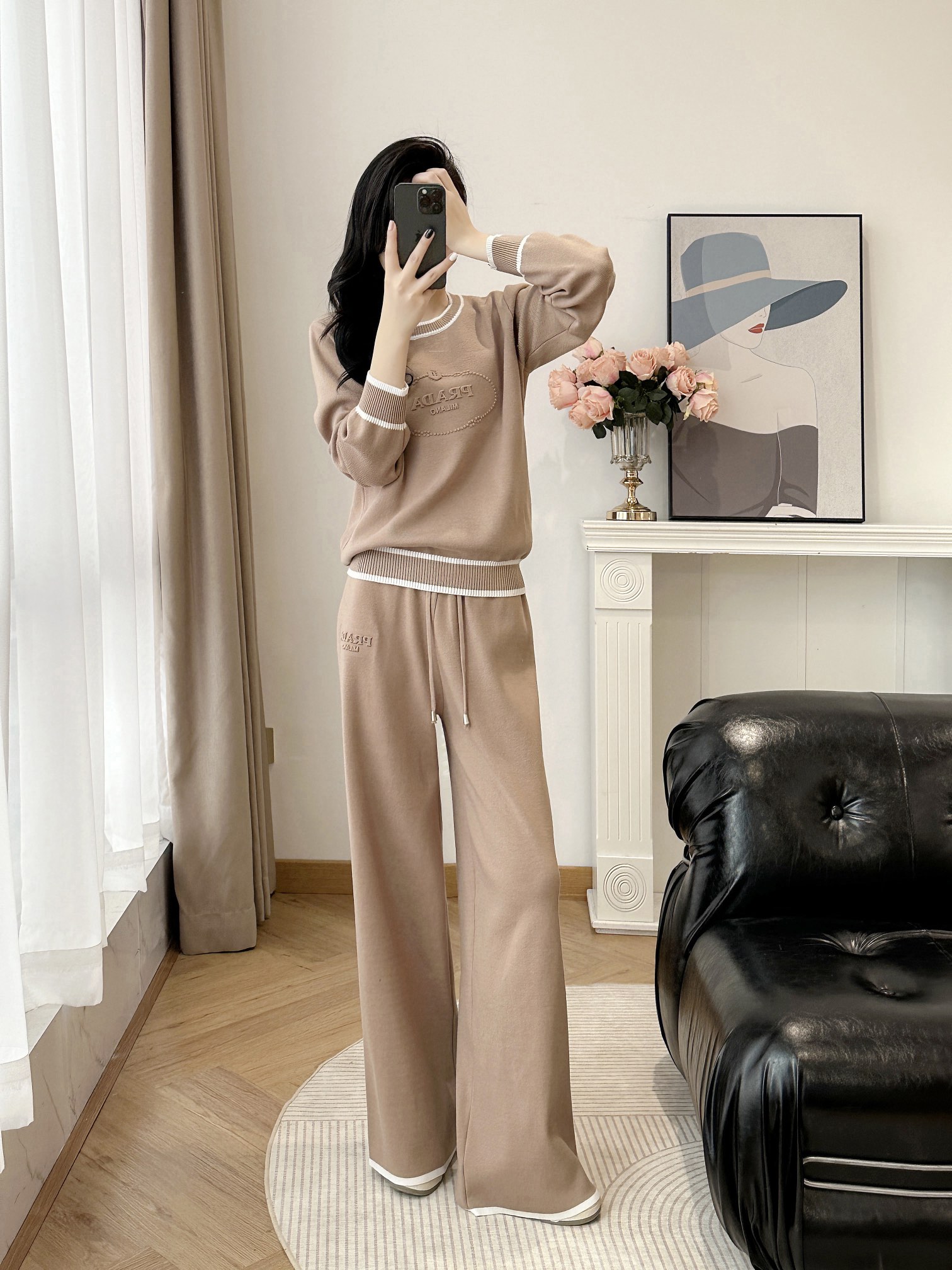 High-Quality Women’s Wool Suit by Prada with P-Bag Packing Support. - 图片 9