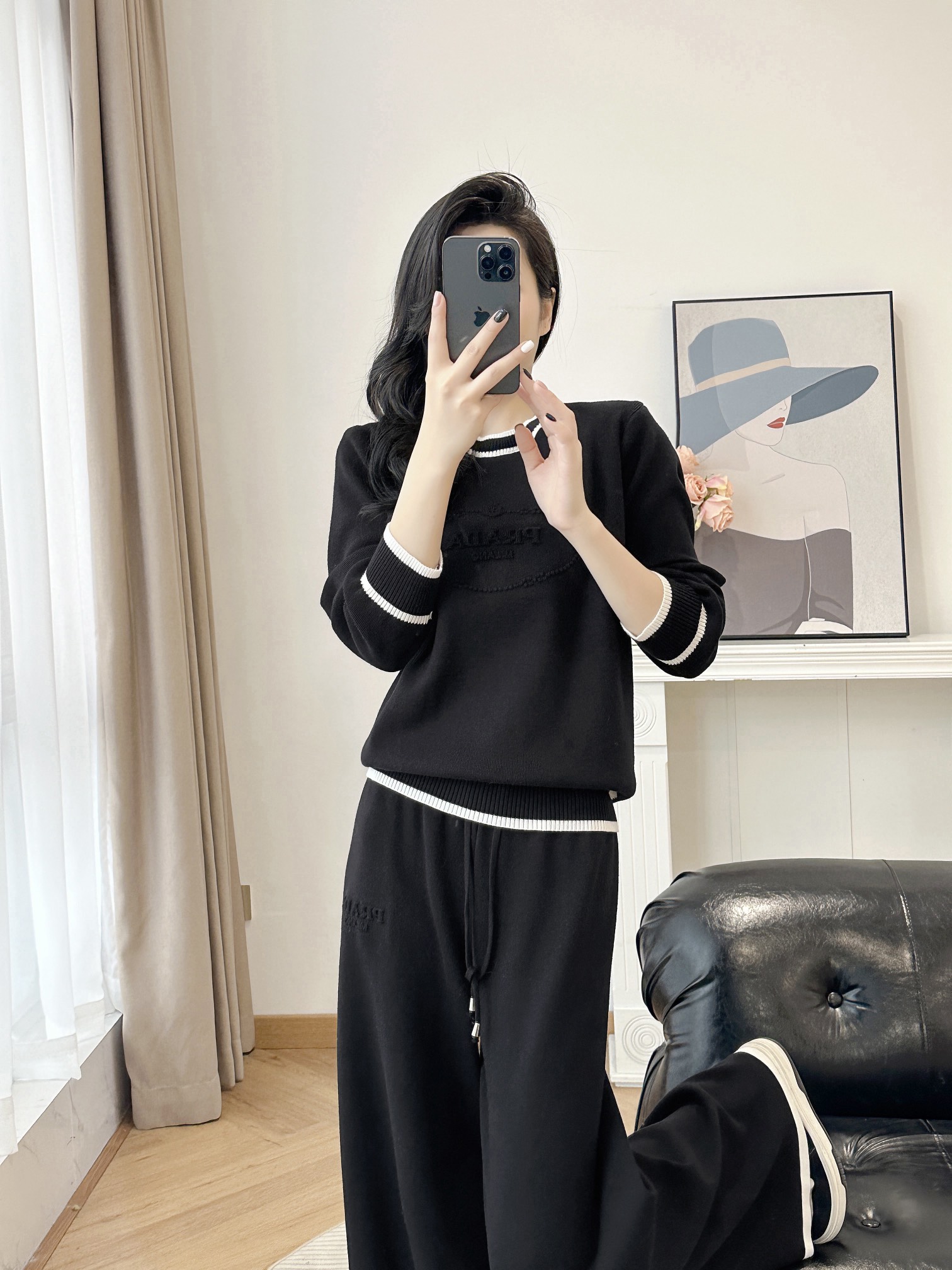 New Prada Women’s Wool Suit with High-Quality Support for Exchange and P-Bag Packaging - 图片 6