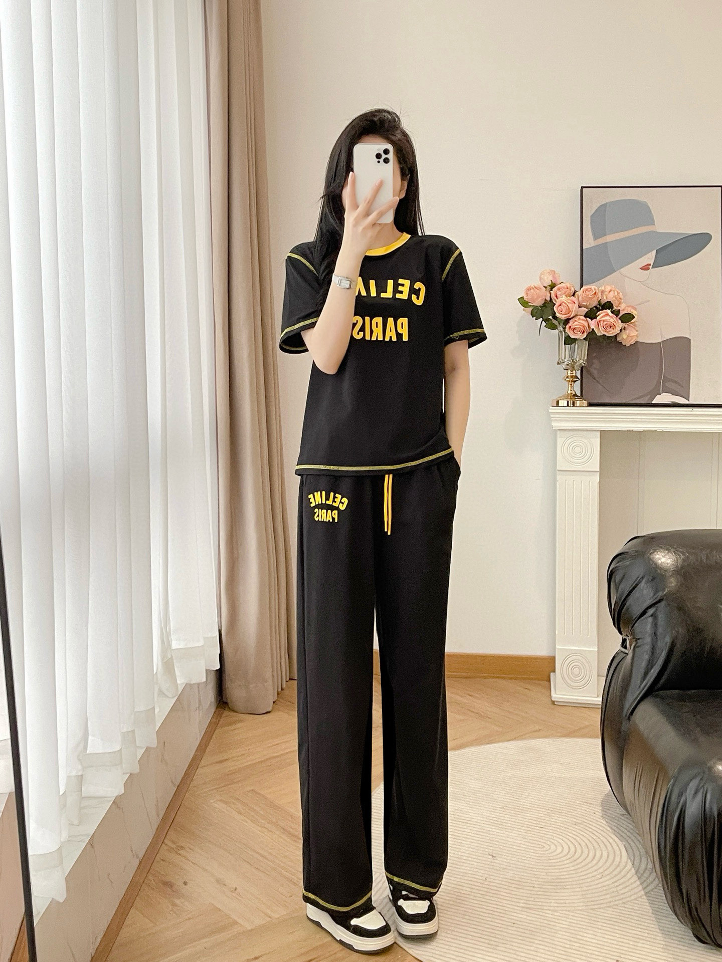 High-Quality Women’s Suit with Heavy-Pressure Embroidery by Céline in Various Sizes - 图片 9