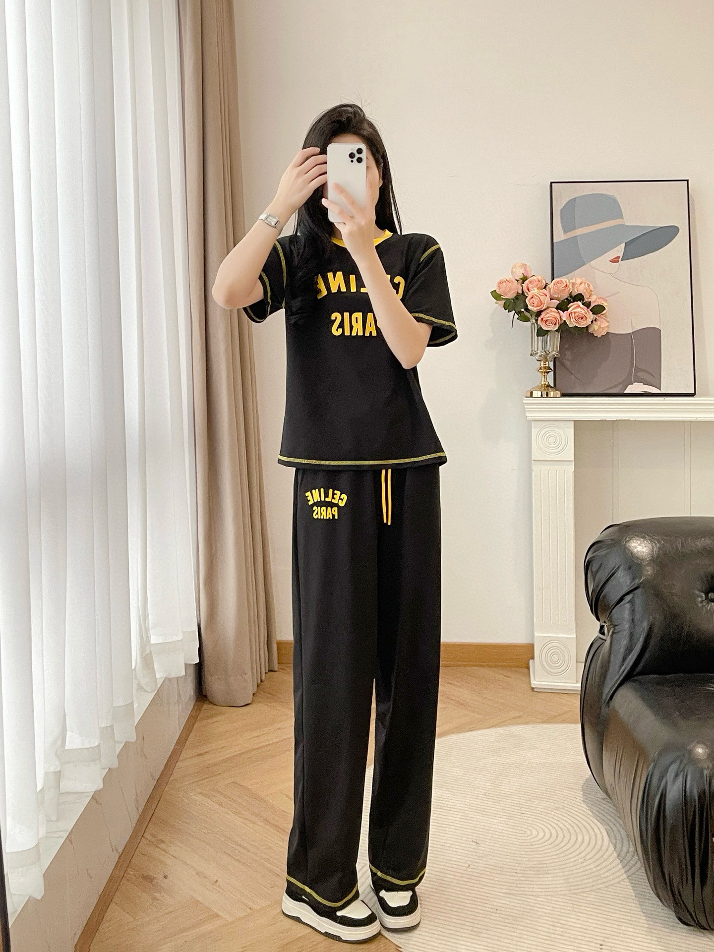 High-Quality Women’s Suit with Heavy-Pressure Embroidery by Céline in Various Sizes - 图片 7