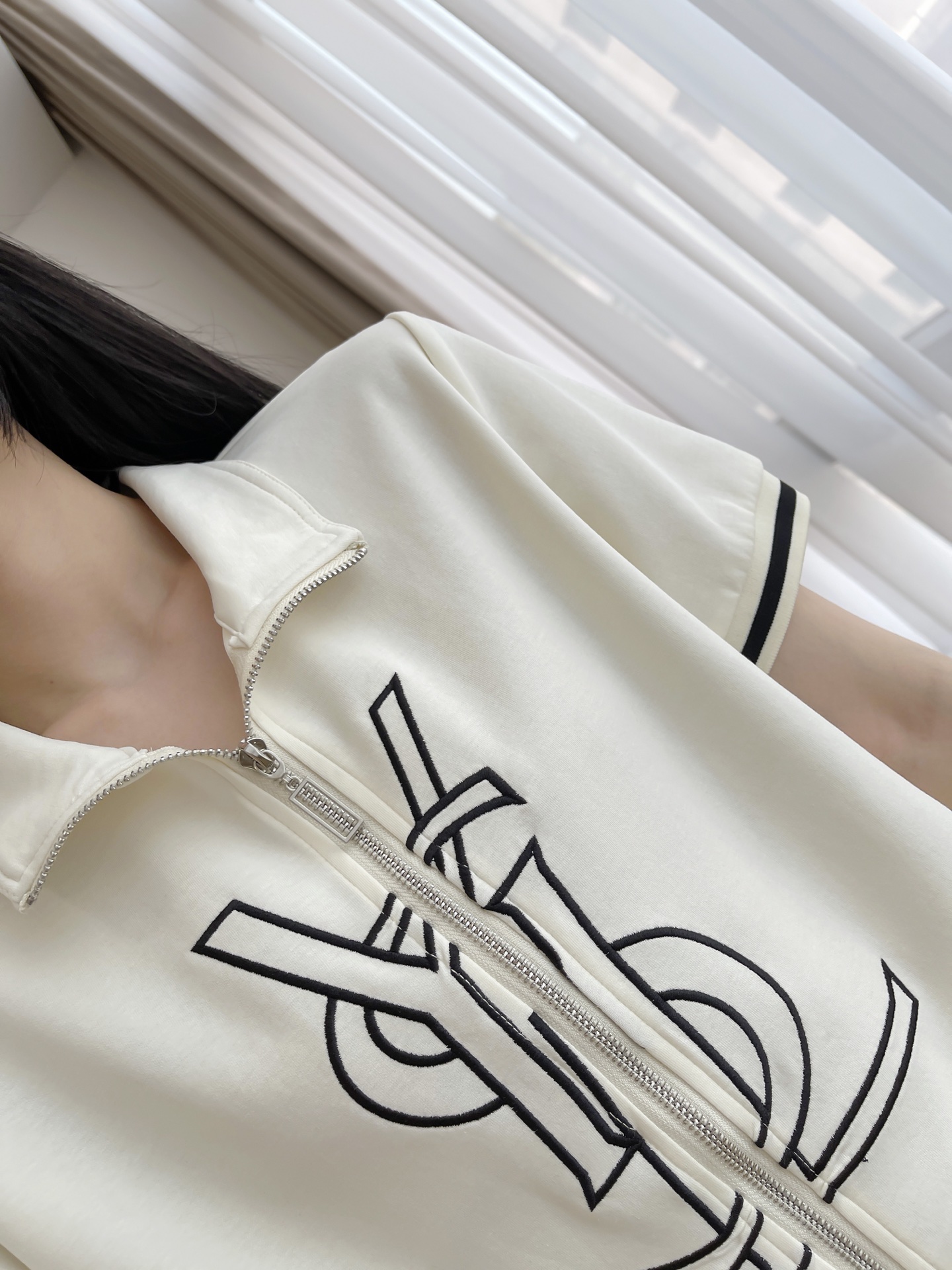 High-Quality Women’s Suit Support for Exchange, St. Roland’s Leisure Suit in Pure Cotton Embroidery. - 图片 7