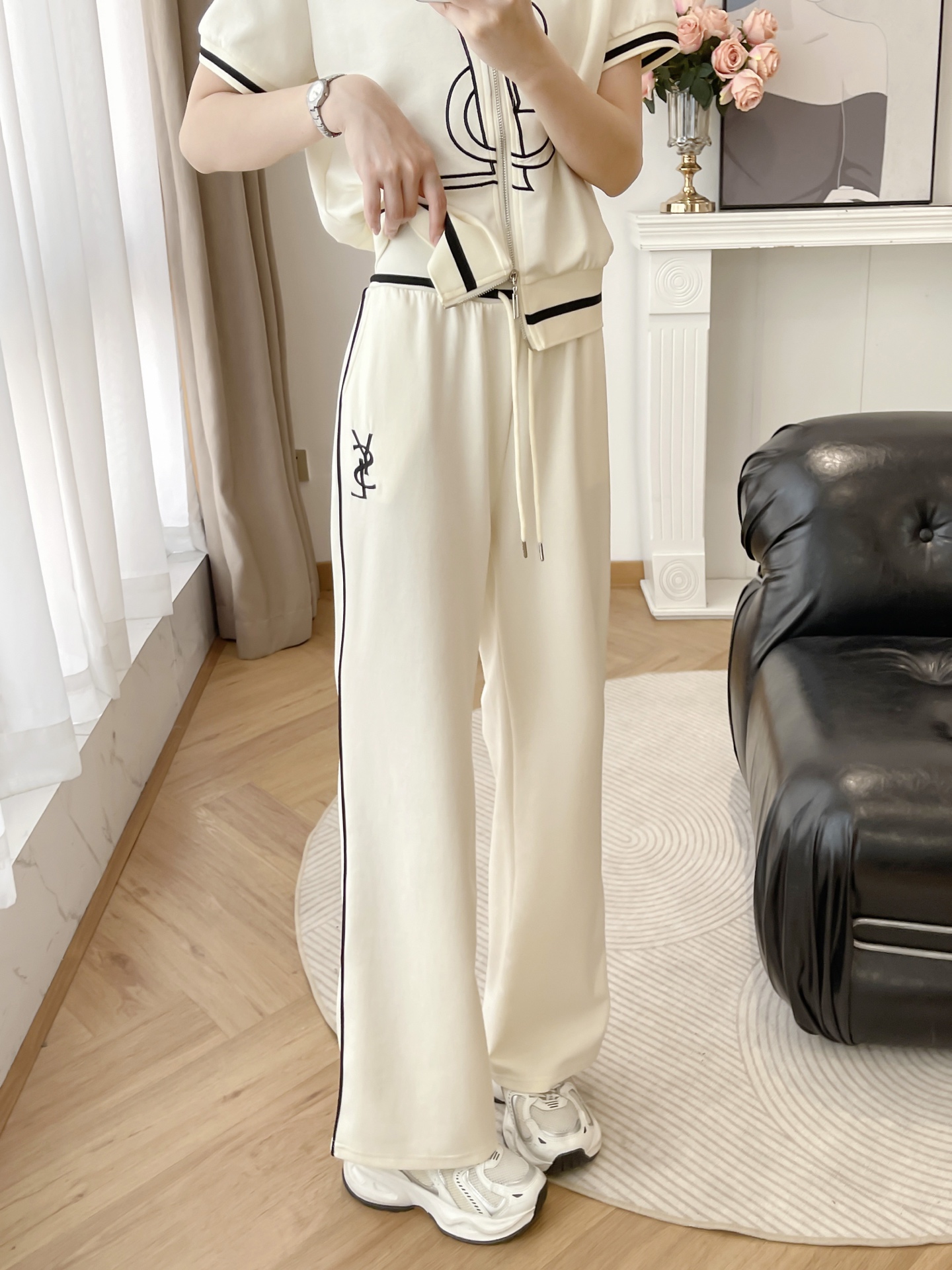 High-Quality Women’s Suit Support for Exchange, St. Roland’s Leisure Suit in Pure Cotton Embroidery. - 图片 4