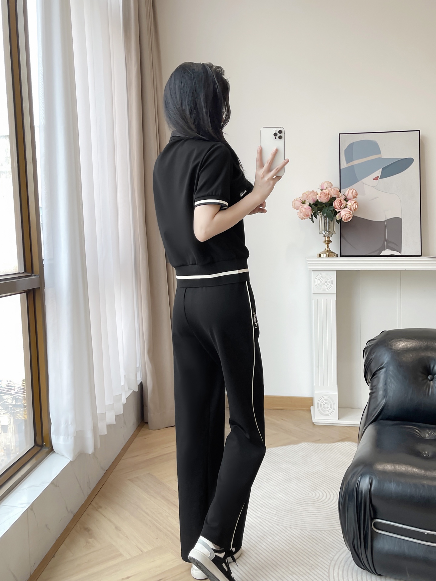 High-End Women’s Suit Packaged with New YSL 2025, San Roland’s Recreational Suite - 图片 2