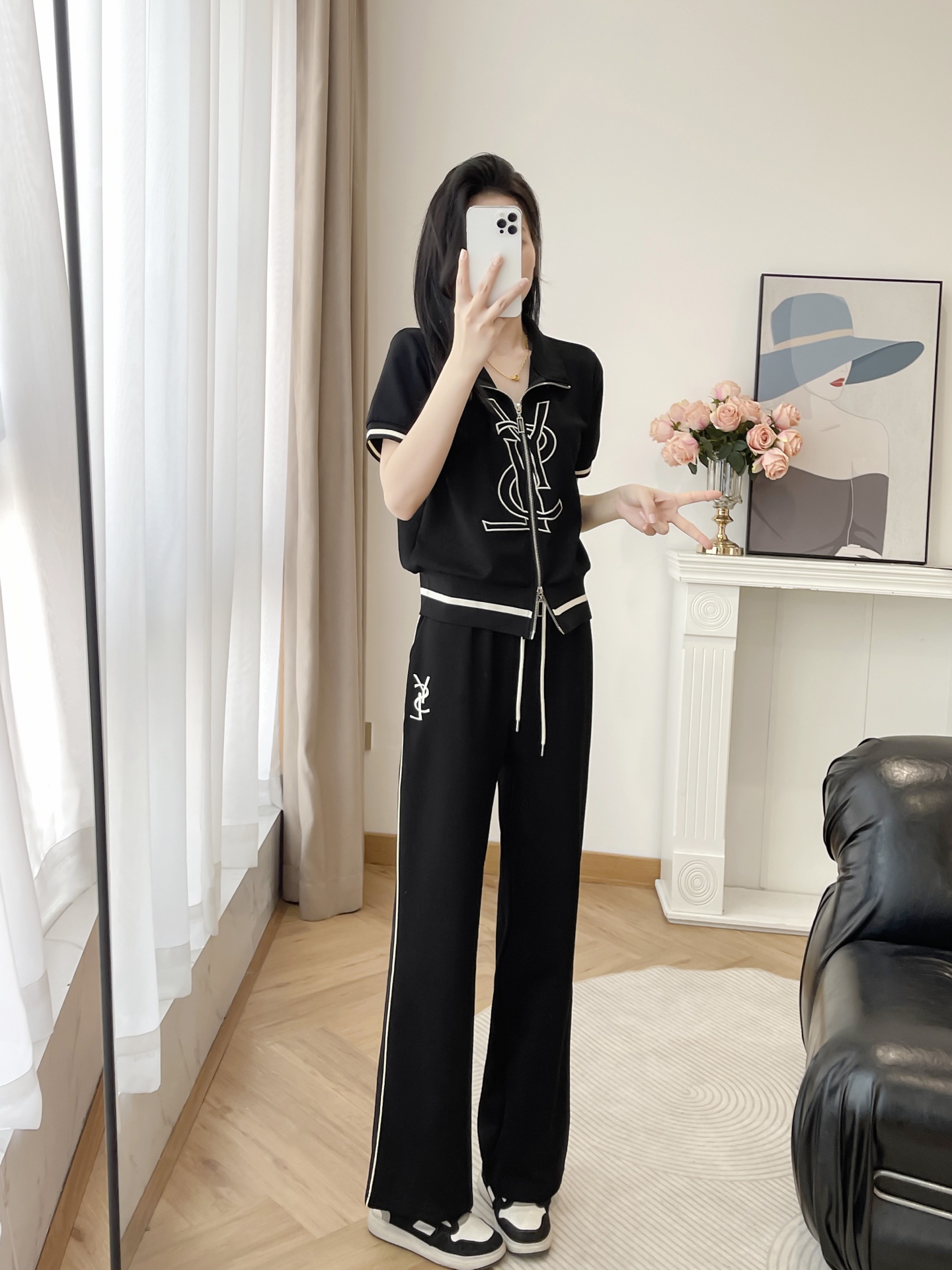 High-End Women’s Suit Packaged with New YSL 2025, San Roland’s Recreational Suite - 图片 6