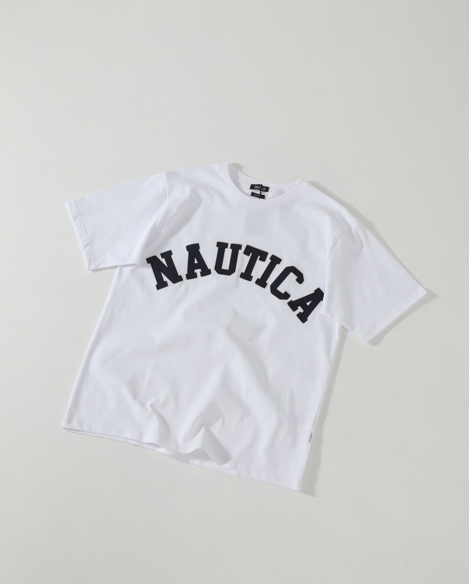 Alternative view of T-Shirt 07020