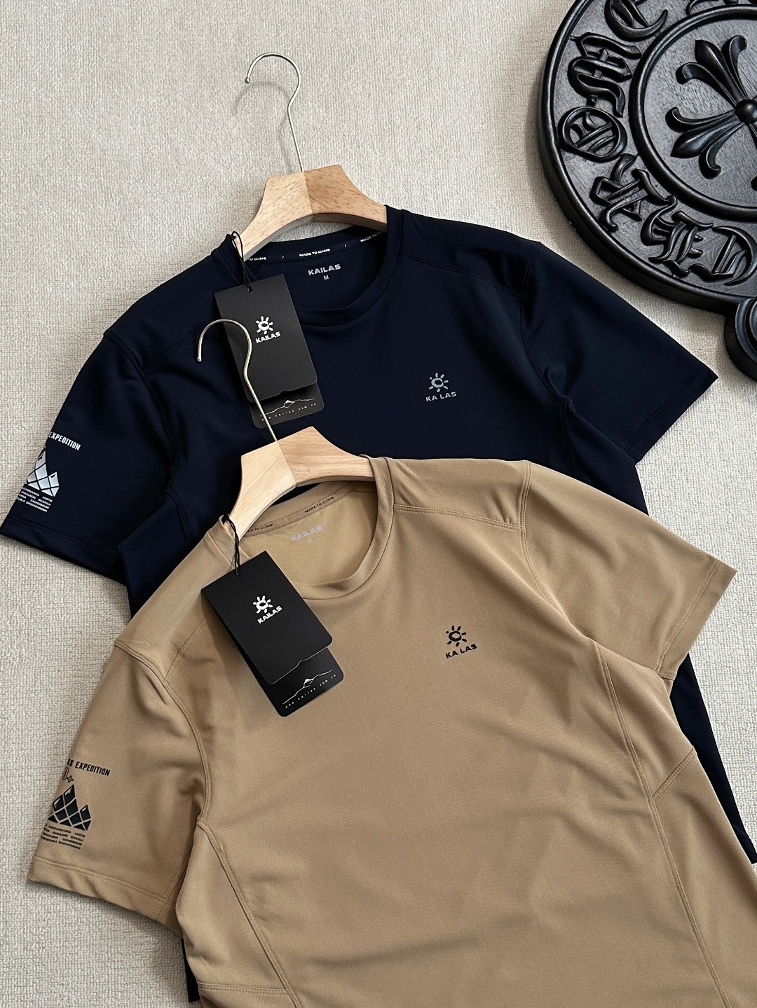 Alternative view of T-Shirt 02691