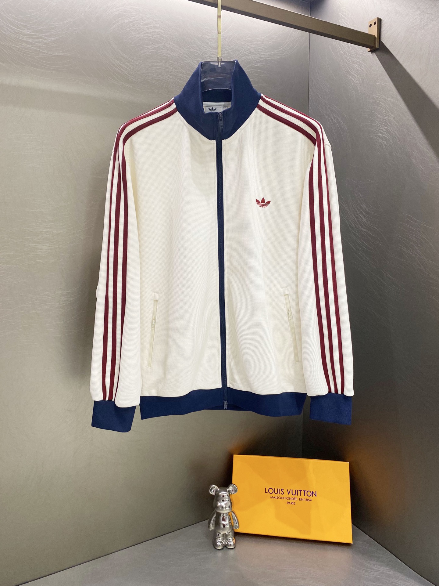 Jacket 02420