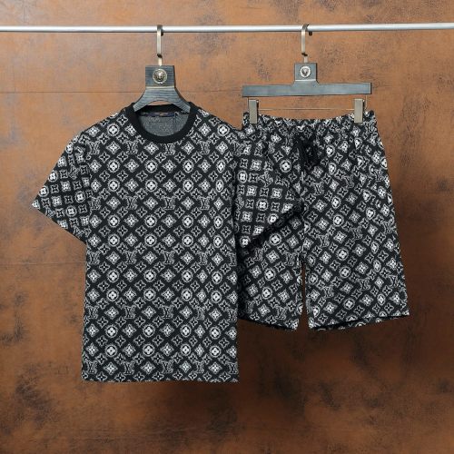 Louis Vuitton Conjunto Jacquard Monogram Negro, Moderno y Elegante 1 Louis Vuitton Conjunto Jacquard Monogram Negro, Moderno y Elegante