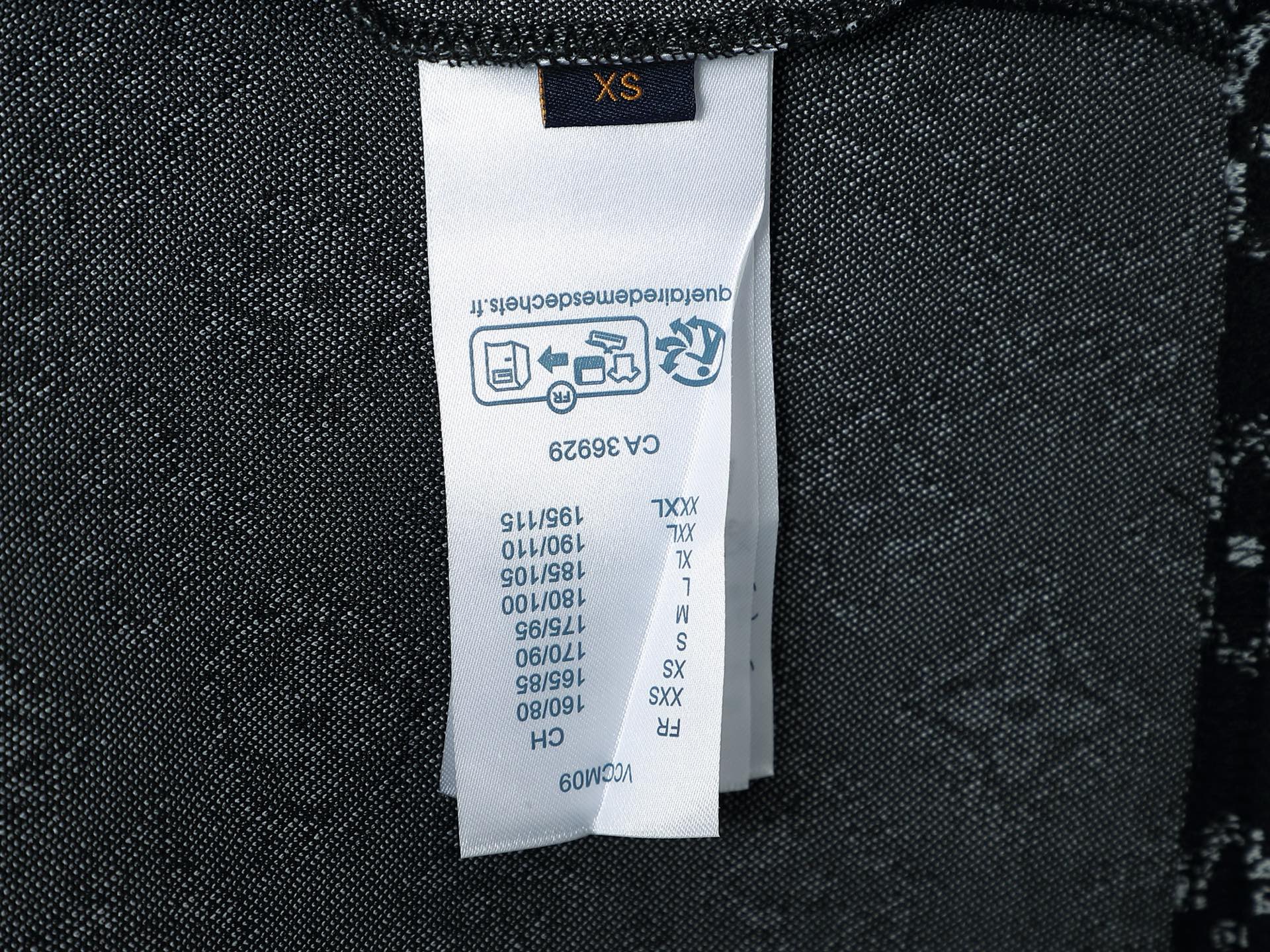 Louis Vuitton Conjunto Jacquard Monogram Negro, Moderno y Elegante 13 i1748065672876 921 0 10