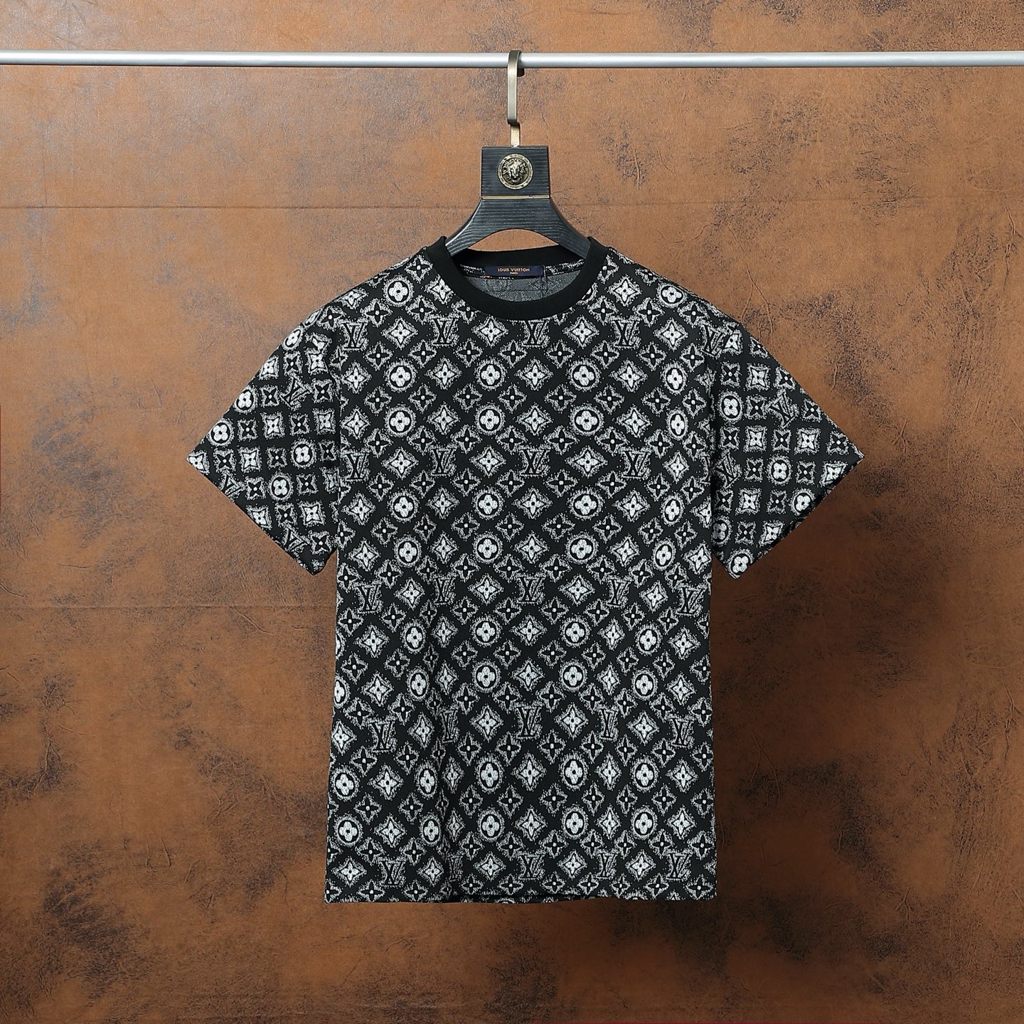 Louis Vuitton Conjunto Jacquard Monogram Negro, Moderno y Elegante 3 i1748065673998 2204 0 1