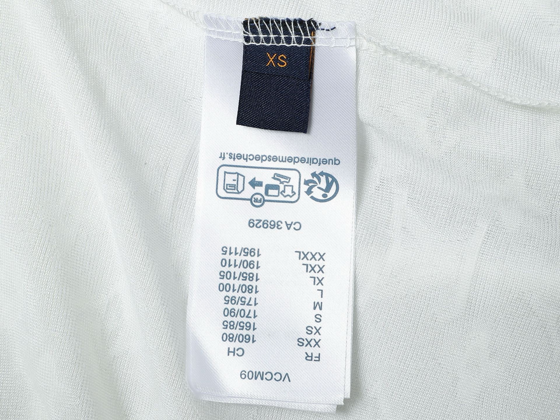 Louis Vuitton Camiseta Jacquard de Manga Corta - Elegancia y Confort 13 i1748106614907 5078 0 11