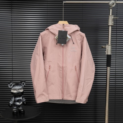 Chaqueta Arc'teryx Beta LT Gore-Tex para Hombre - Protección Ligera y Versátil 1 Chaqueta Arc’teryx Beta LT Gore-Tex para Hombre – Protección Ligera y Versátil
