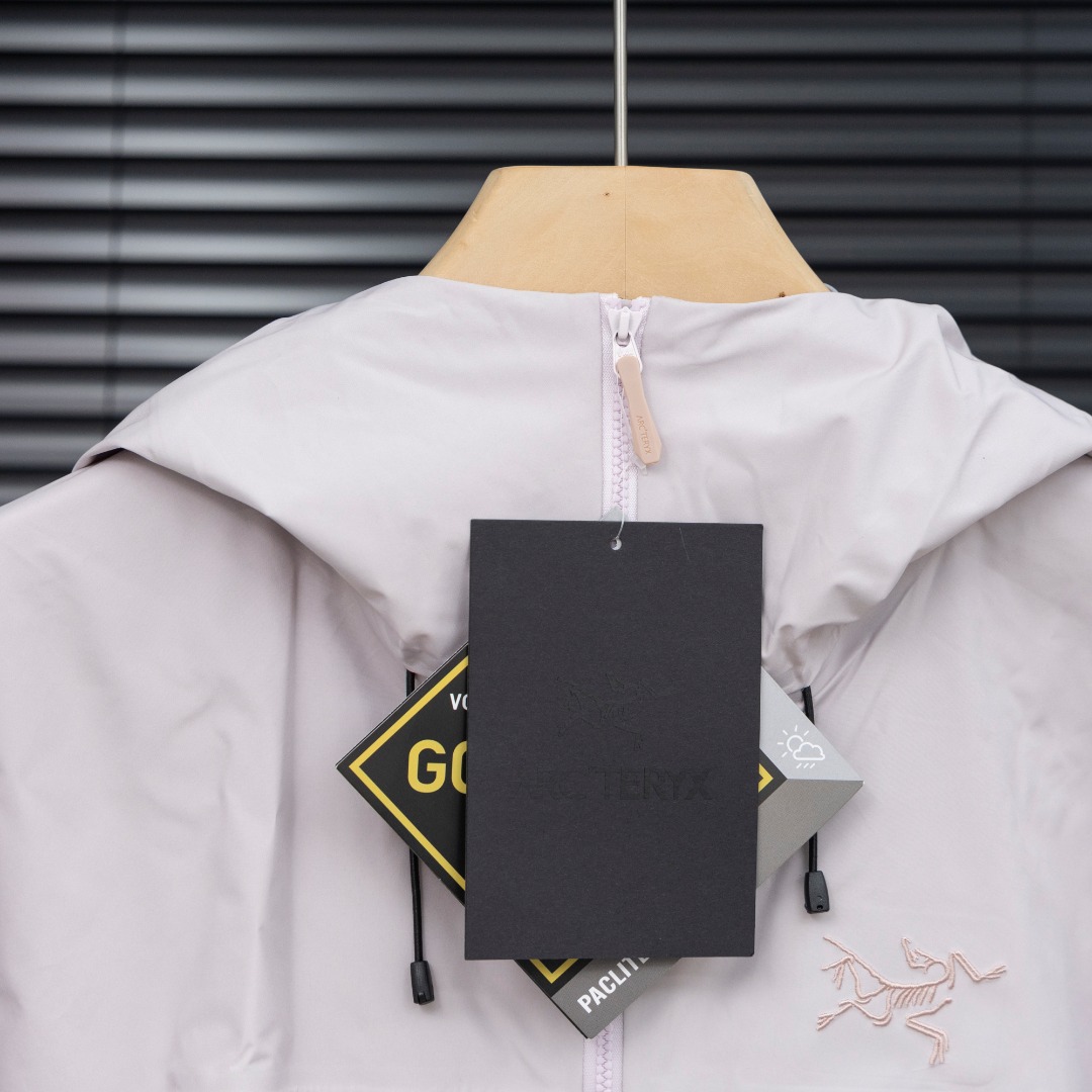 Chaqueta Ligera Impermeable Arcteryx Beta para Hombre - Diseño Funcional y Elegante 4 o 1j1qubuv9scb116hin41mlh12i01