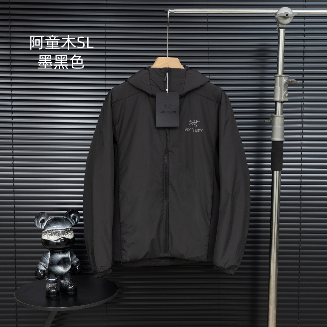 Chaqueta con Capucha Arcteryx Atom SL: Ligera, Resistente al Viento y al Agua