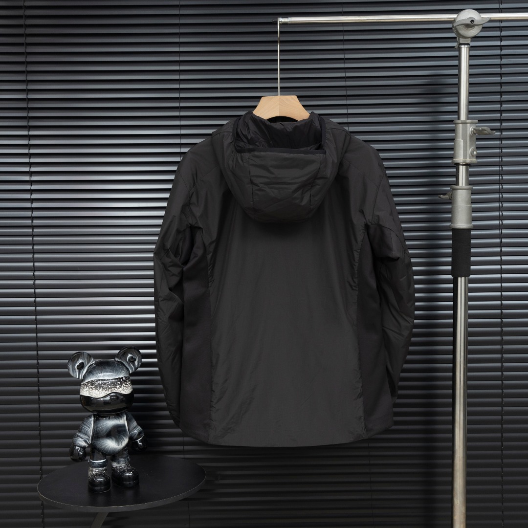 Chaqueta con Capucha Arcteryx Atom SL: Ligera, Resistente al Viento y al Agua 3 o 1j7799a9d1ghdih5n6p186296s1