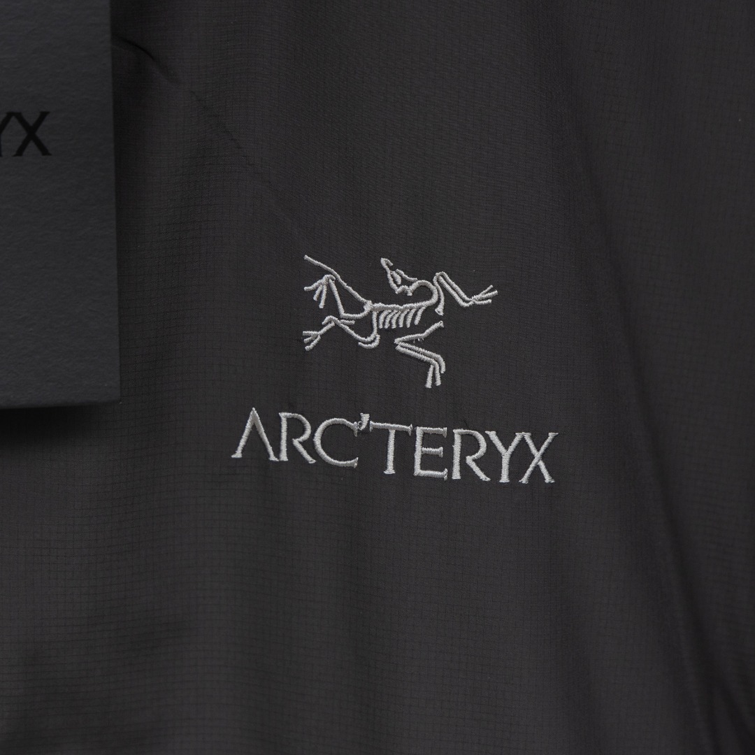 Chaqueta con Capucha Arcteryx Atom SL: Ligera, Resistente al Viento y al Agua 7 o 1j7799a9e7af6ad19l81rmt4l54