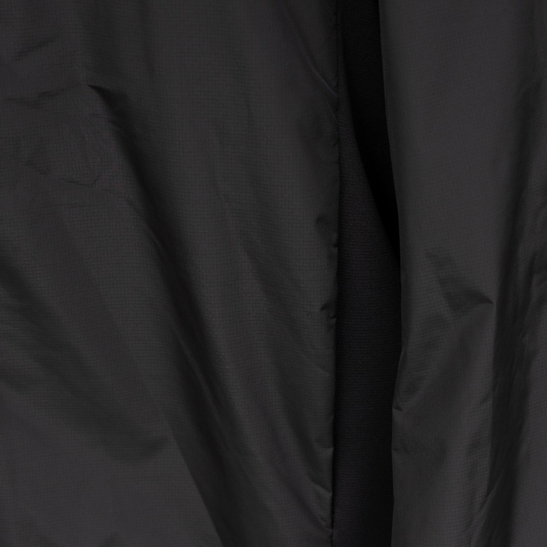 Chaqueta con Capucha Arcteryx Atom SL: Ligera, Resistente al Viento y al Agua 9 o 1j7799a9f1tujdad1a2855ond25