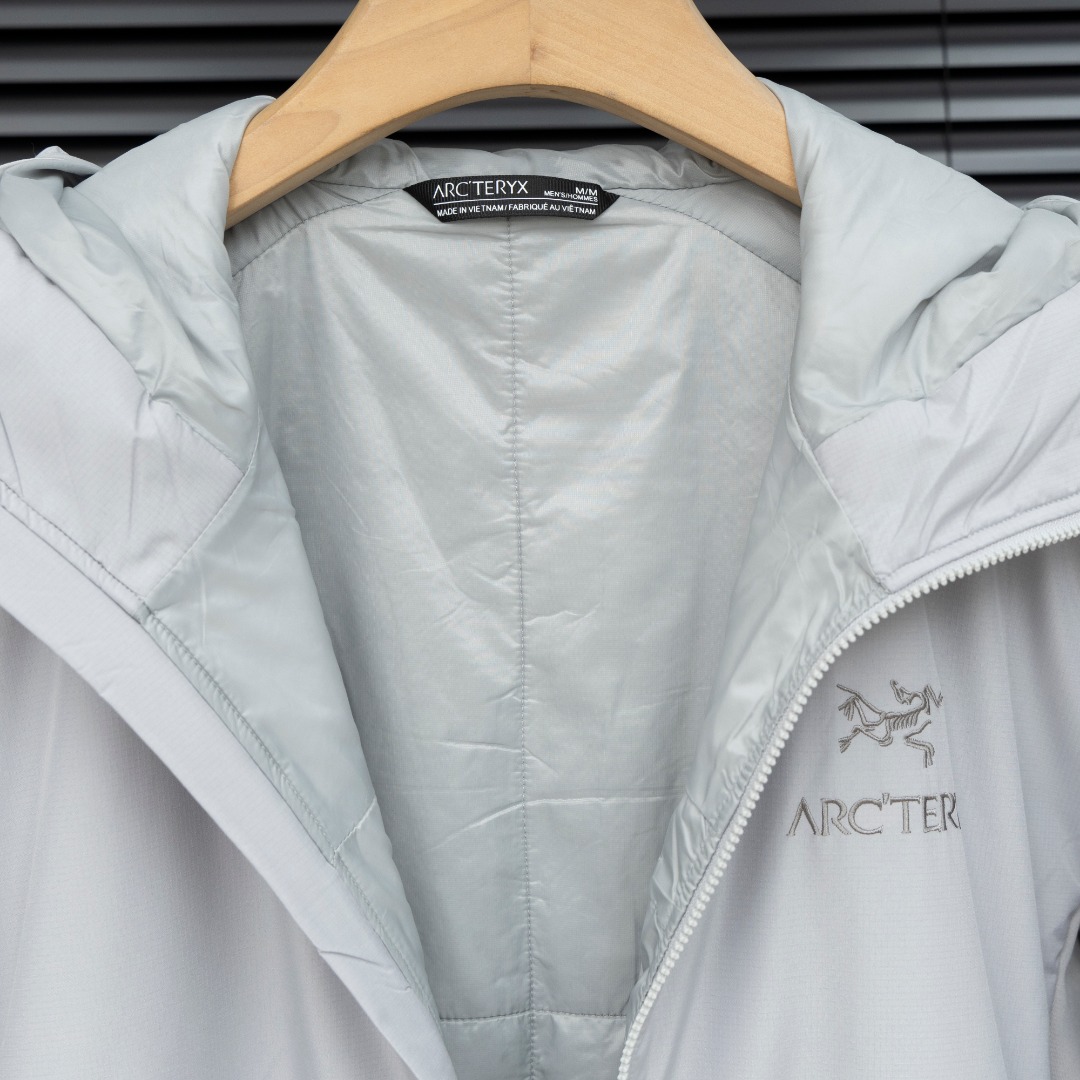 o 1j779mhtv13phkcn70i1r86e1q8