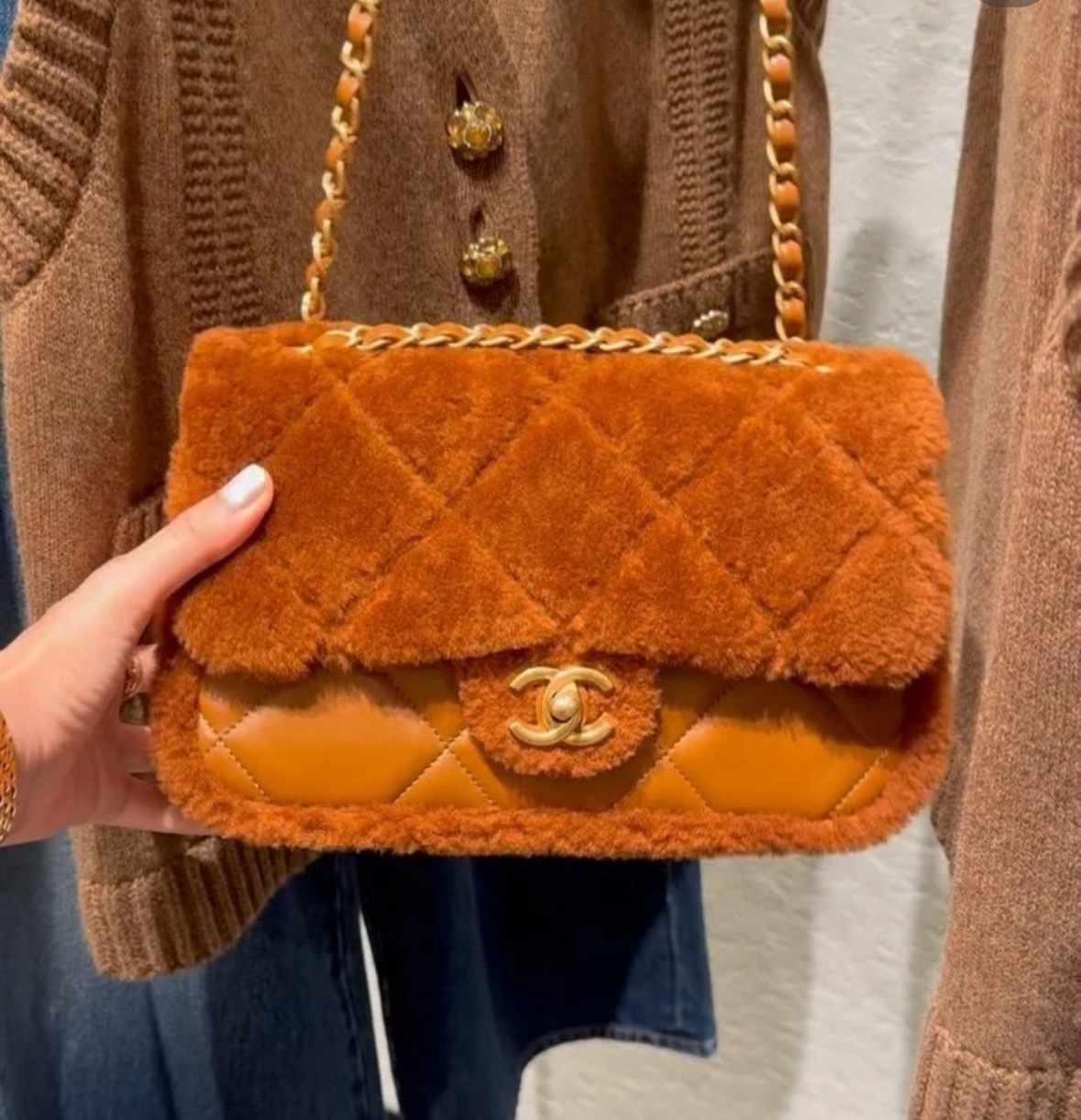 路易威登 Louis Vuitton 高定典藏名品高定成衣时装外套连衣裙衬衫T恤 #BF82A7D9 3