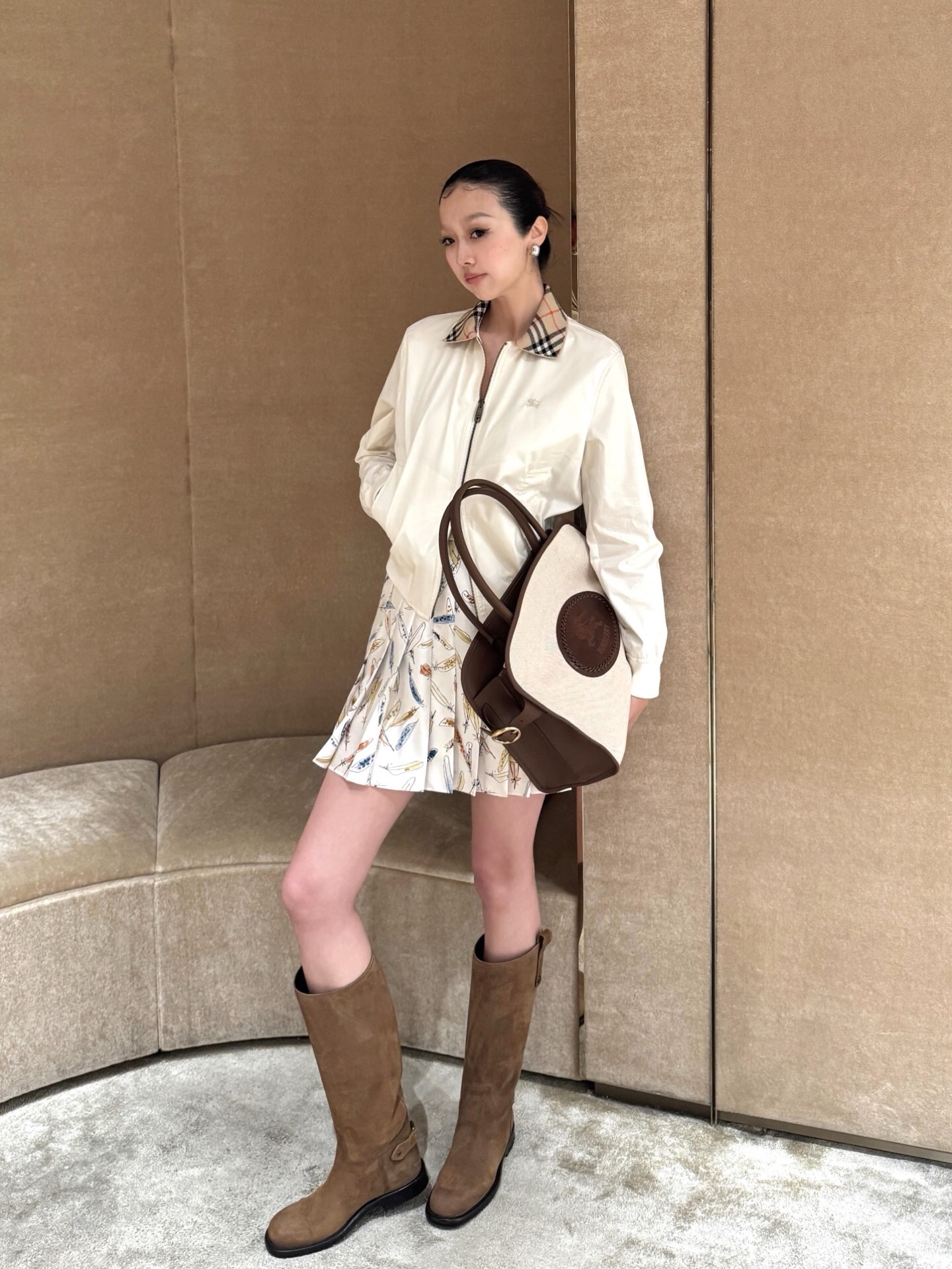 菲拉格慕 Ferragamo 高定典藏名品高定成衣时装外套连衣裙衬衫T恤 #A41BA22A 8