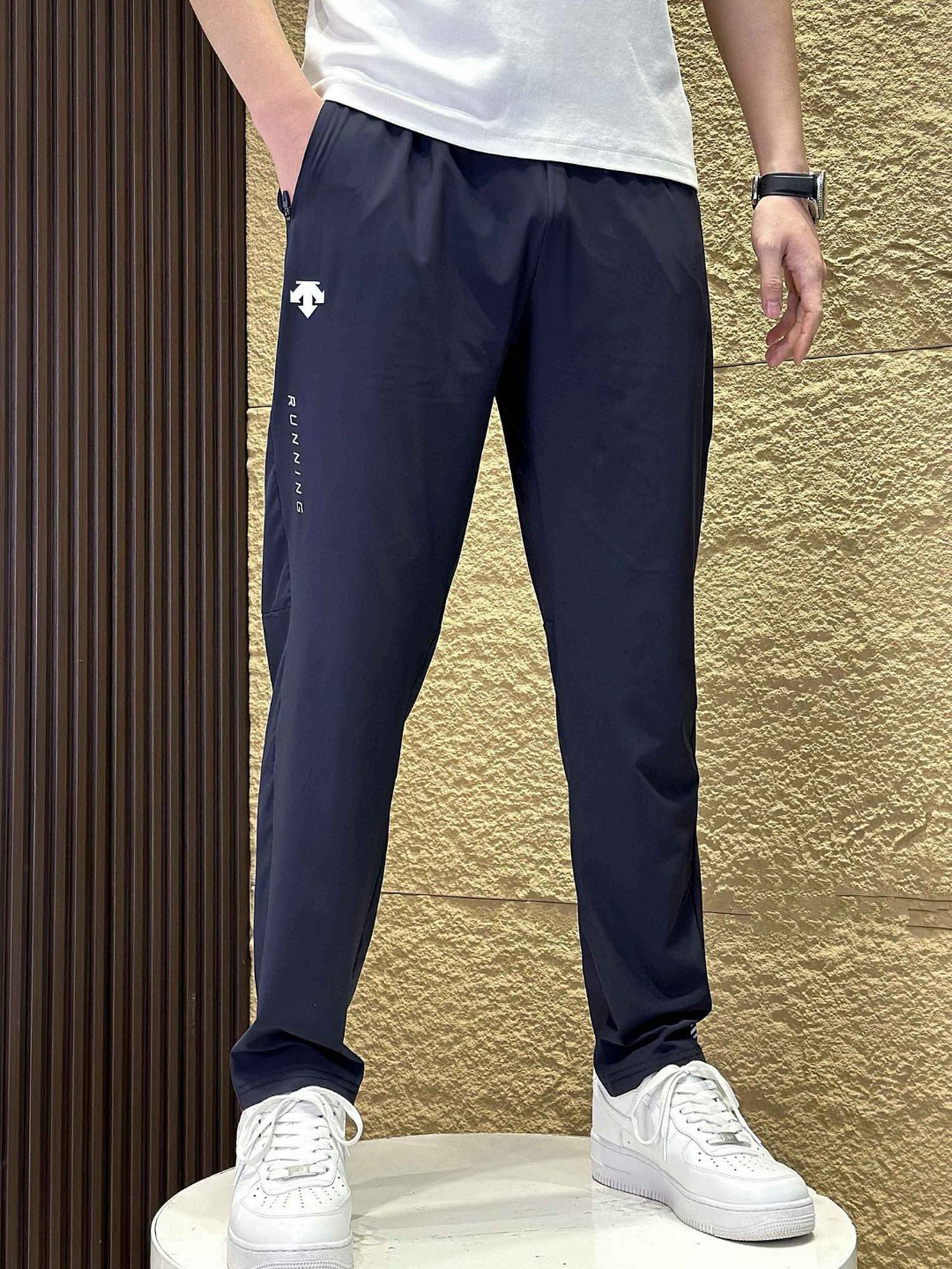 Alternative view of Pants 08451