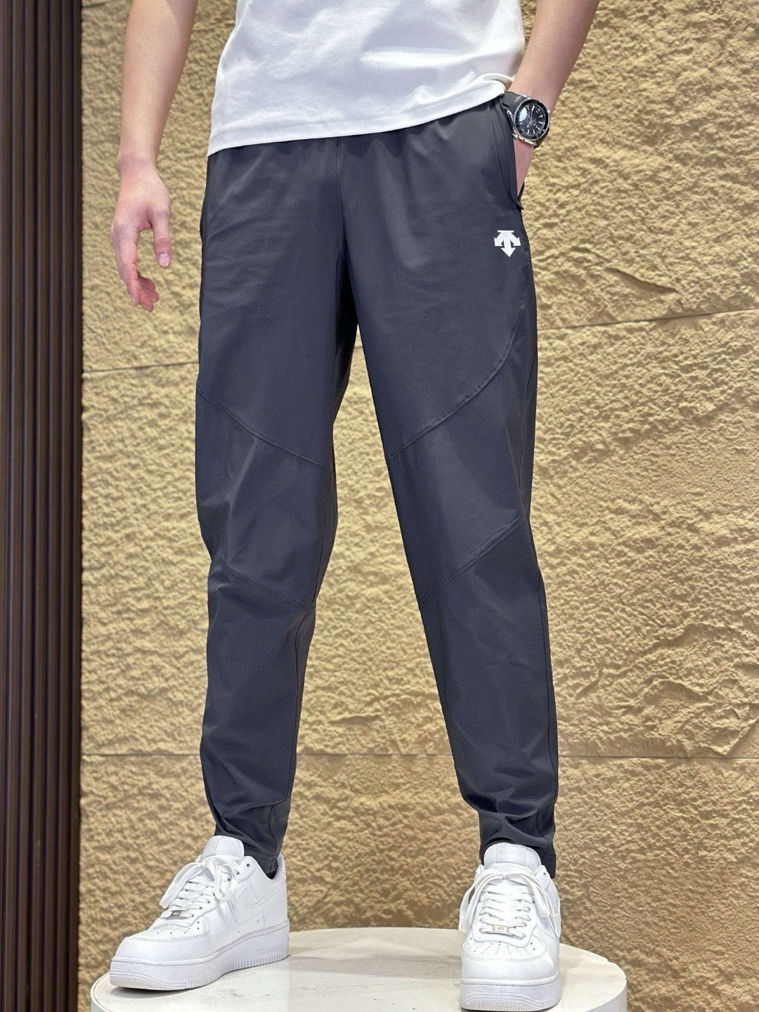 Alternative view of Pants 08455