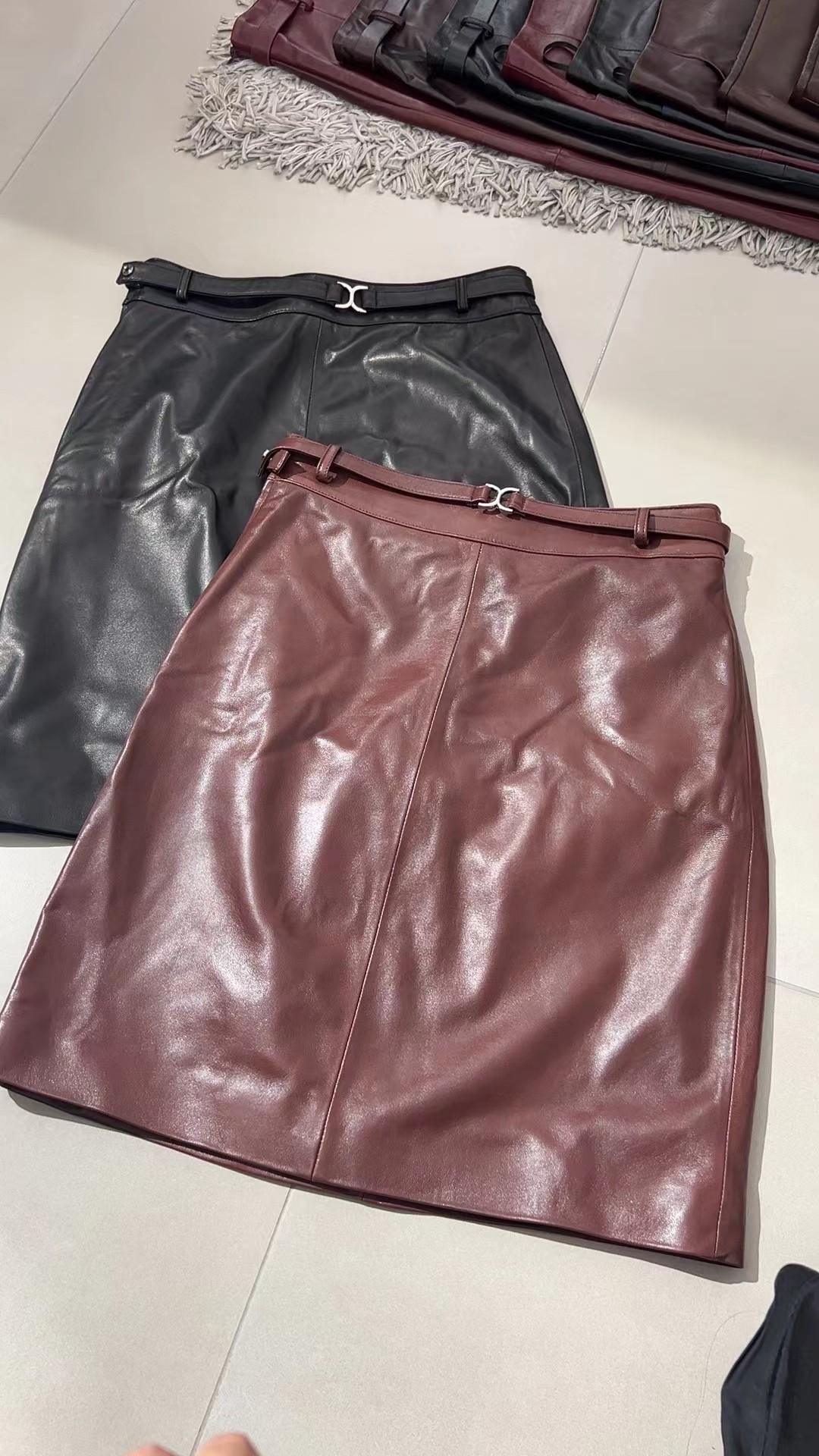 High-End Women’s Clothes with Fragrance Packaging by Zenium: Fall 2024 Deals