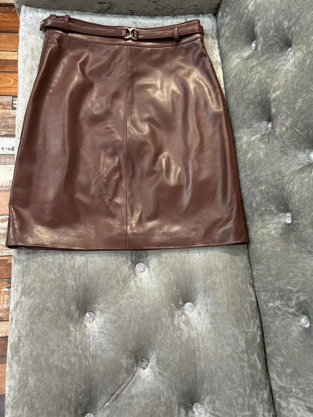 High-End Women’s Clothes with Fragrance Packaging by Zenium: Fall 2024 Deals - 图片 5