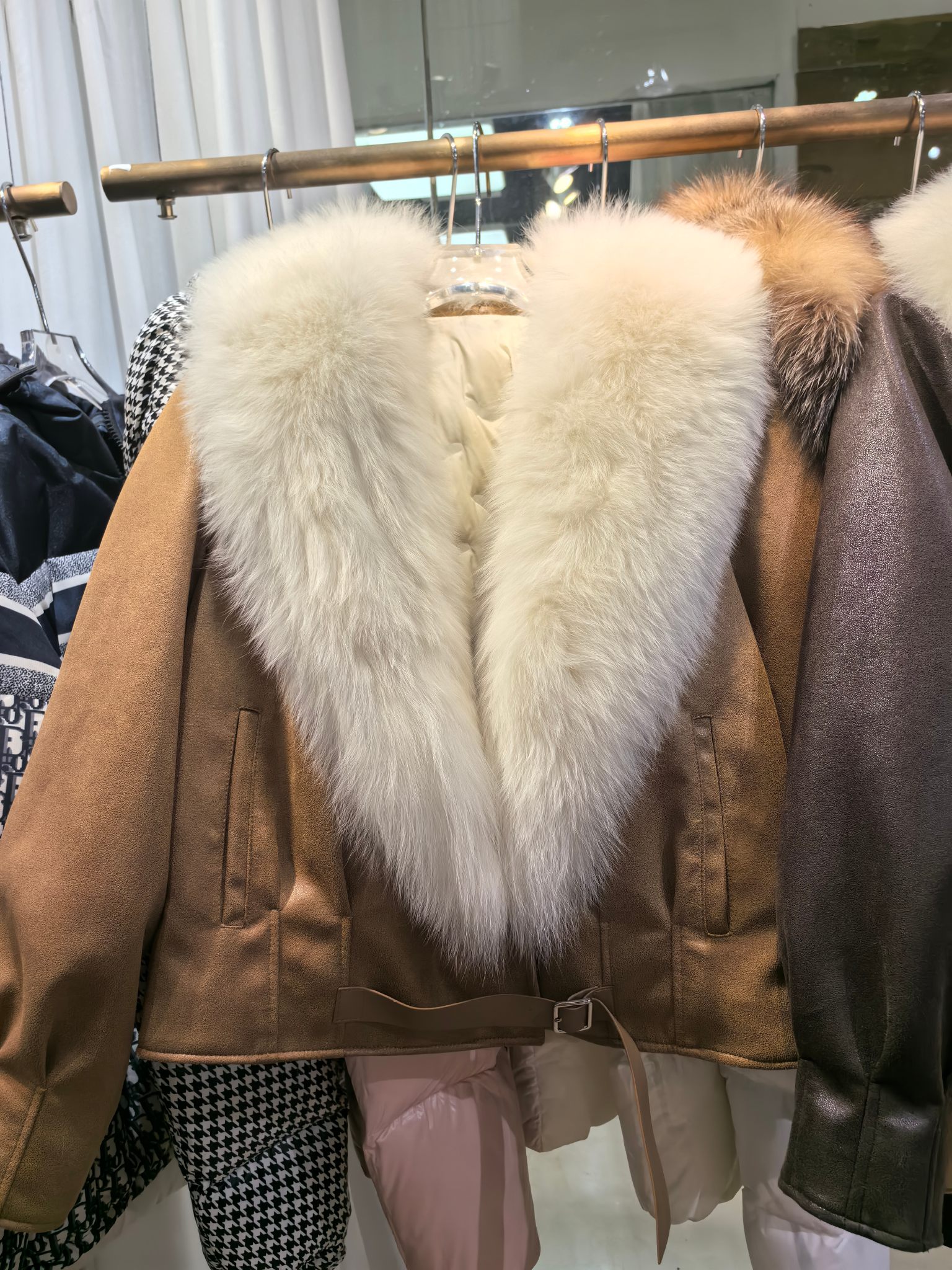 P1564 High-end quality women ‘ s clothing with dustproof bags max ♪ The fox’s furry velvet ♪ - 图片 3
