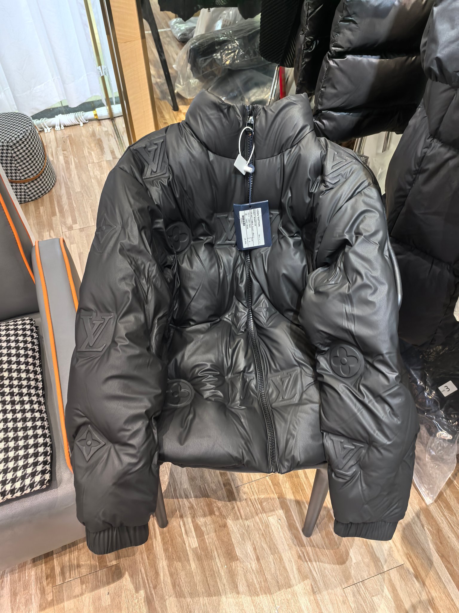 路易威登 Louis Vuitton 高定典藏名品高定成衣时装外套连衣裙衬衫T恤 #8F71E006 5