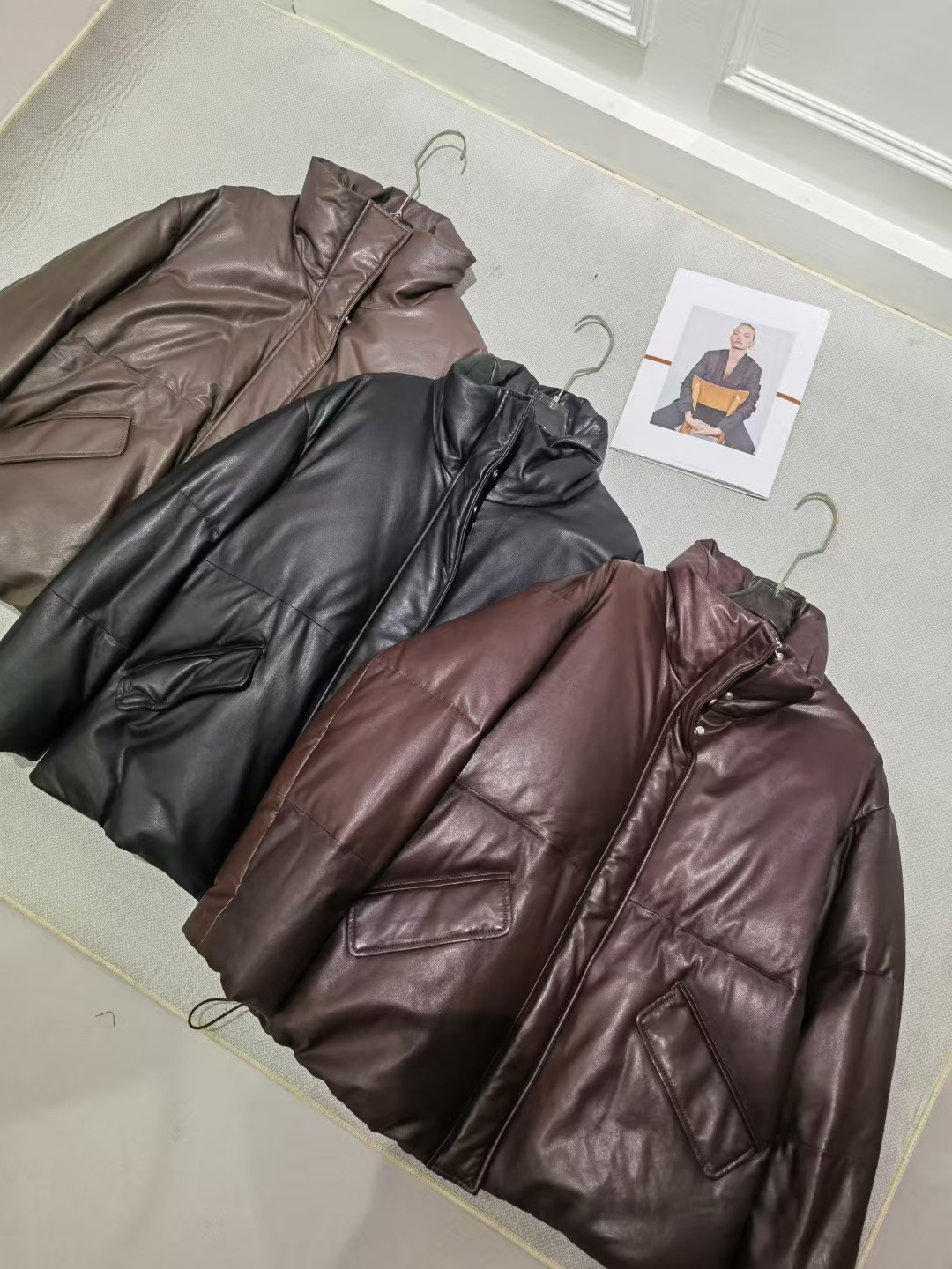 P-1978 VELVET SUIT, HIGH-END FEMALE SUIT, DUST BAG MM6 - 图片 1