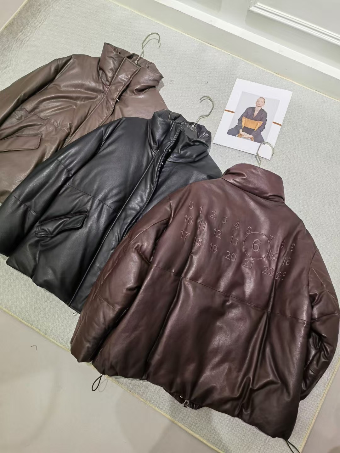 P-1978 VELVET SUIT, HIGH-END FEMALE SUIT, DUST BAG MM6 - 图片 2