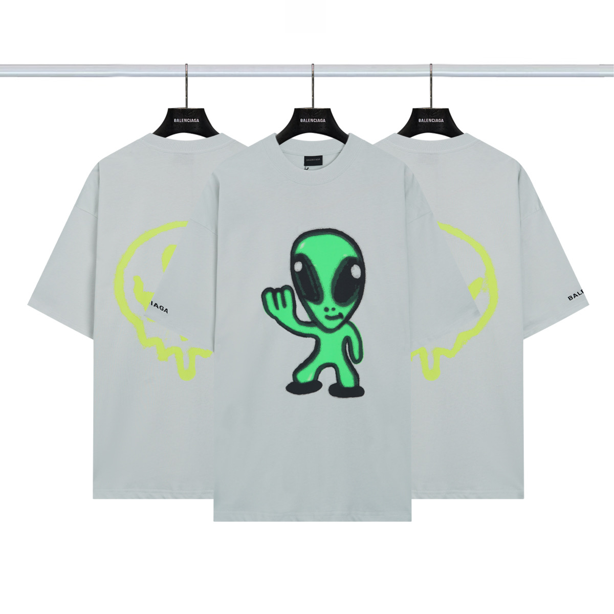 巴黎世家Balenciagg 外星人夜光短袖💰P90 颜色:灰白