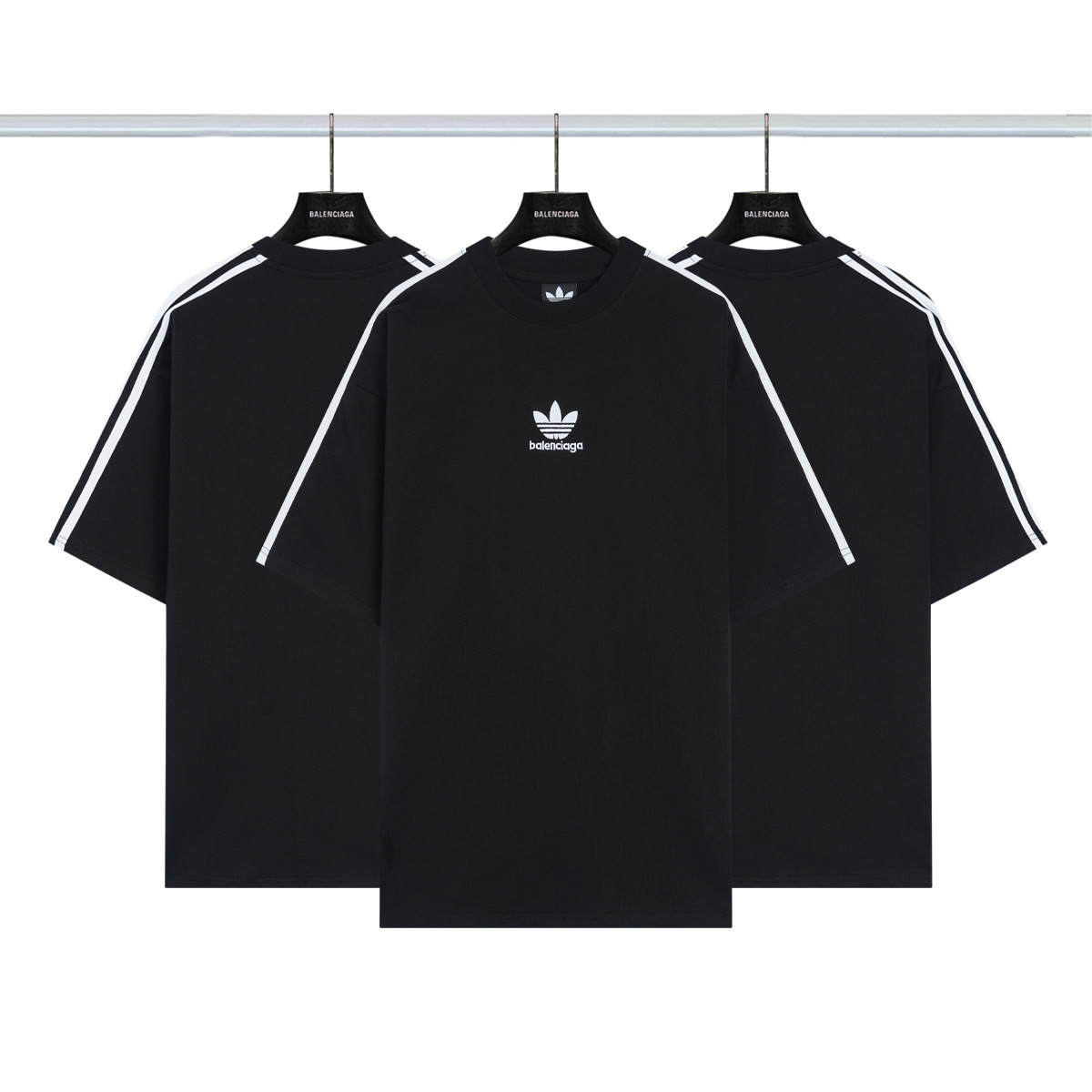 巴黎世家Balenciagg 阿迪三叶草联名贴布短袖💰P85 颜色：黑色 尺码：xs-l