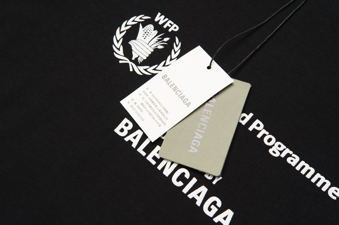 巴黎世家 Balenciaga粮食联名短袖-Chinese UA Cheap High Quatity Brand Clothes Bags handbags Sneakers wholesale wholesaler seller from China Factory suppliers Fashion Clothing Shoes best Quality Beautiful Price 巴黎世家 Balenciaga粮食联名短袖