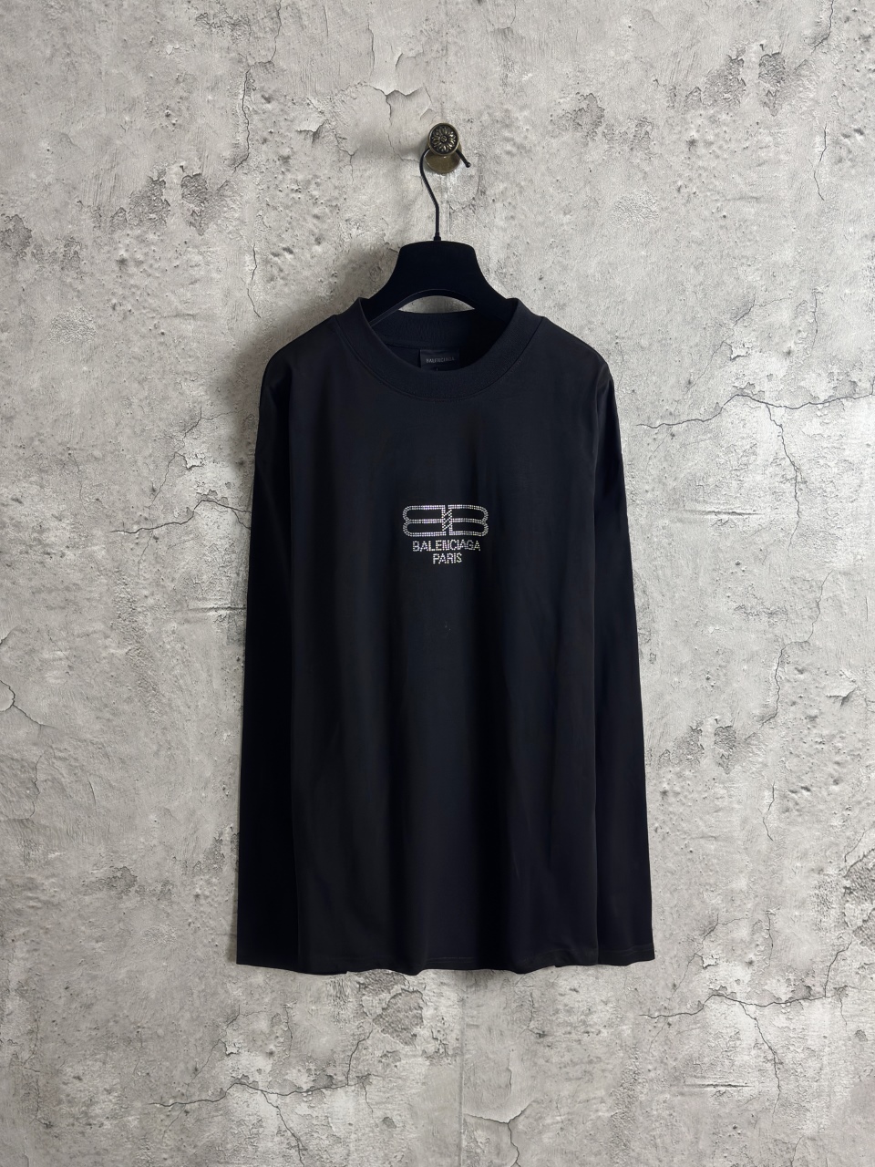 P85 Balenciaga Doble B cerradura diamante caliente mangas largas T larga Color: negro Talla: Xs-L