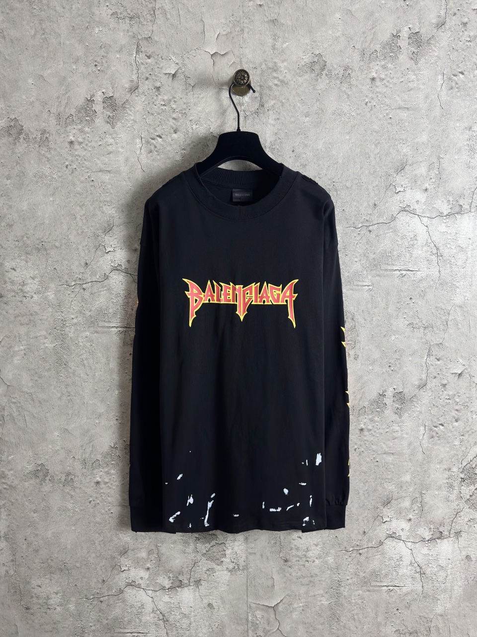 P105 Balenciaga agujero con letras relámpago mangas largas Talla: Xs-L Color: Negro