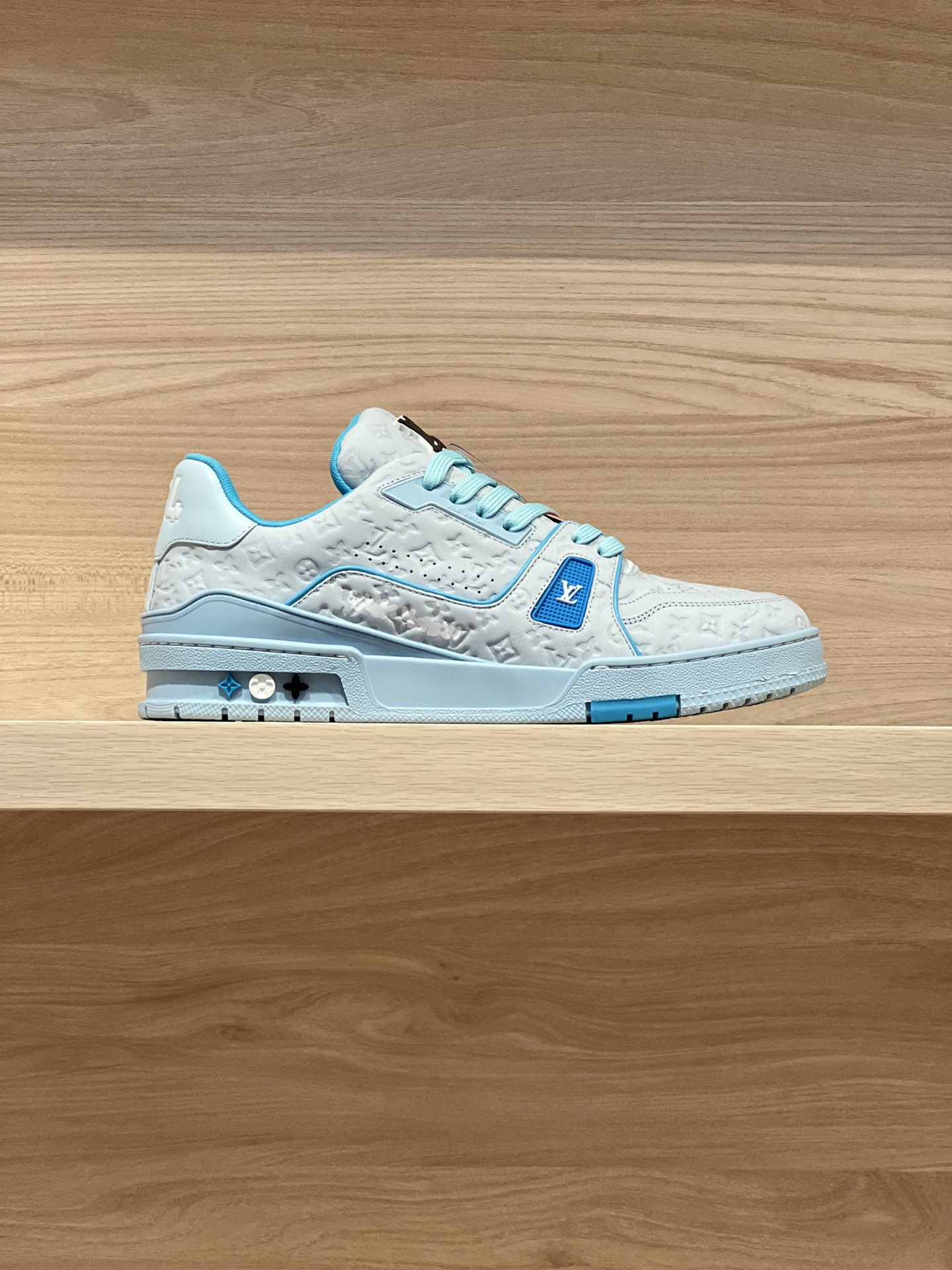 NO:237488,Focus on good quality - top-level production, real shot of sky blue - purchasing-level Trainer x tyler co-branded model, customized original materials!  The cost of embossing technology has increased in vain!  Non-currency!  Private model bottom!  Fine craftsmanship!  Size38-46 (38/45/46 custom made without return) PriceP aircraft box packaging, casual shoes/sports shoes, sneakers19860909专注好品质——顶级出品 天蓝实拍——代购级Trainer x tyler联名款 原版材料定制！压纹工艺成本徒然增加！非通货！私模大底！精细工艺！ Size38-46（38/45/46定做不退换） PriceP 飞机盒包装配套,休闲鞋/运动鞋,sneakers,Women's Shoes