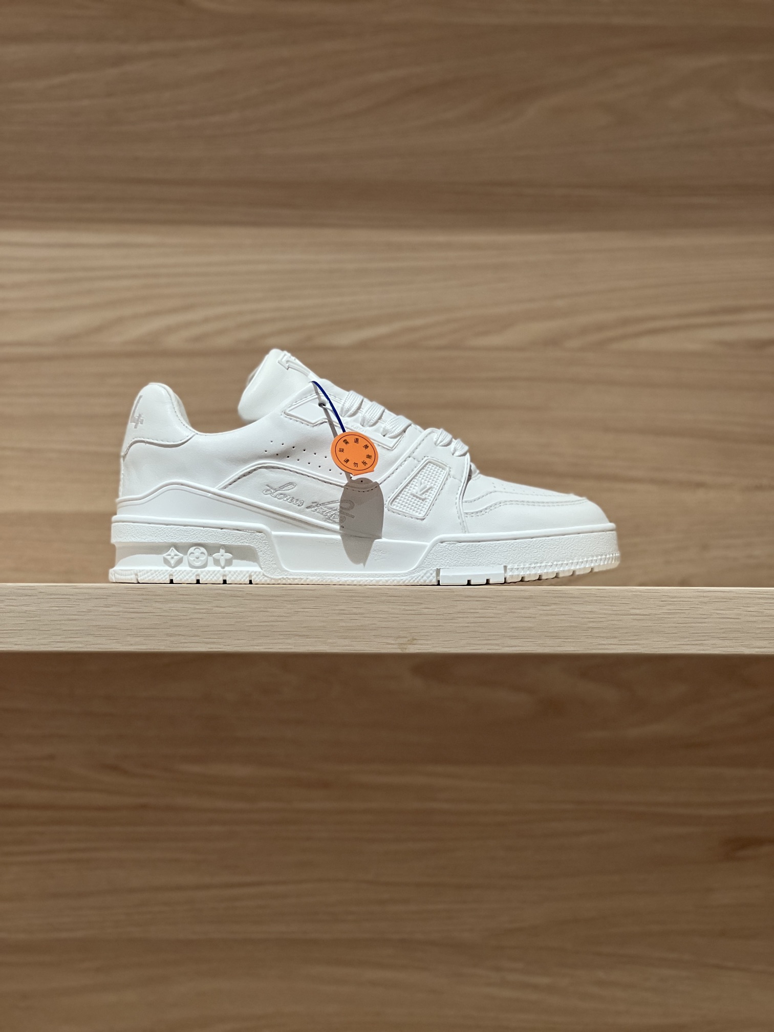 NO:237434,Focus on good quality - top-level production, real cowhide white shot - purchasing agent Trainer 24FW new autumn and winter colors original precise CP!  The shoe shape is infinitely close, and the product is produced in fine craftsmanship. It is as good as ever!  Customized original materials!  Original calfskin, inner cowhide, original customized private molded outsole TPU sole Size women 35-40 (40 custom made no return or exchange) Men 38-46 (38/45/46 custom made no return or exchange) Price Women Men 460 Gift box exquisite packaging matching handbag, casual shoes/sports shoes, sneakers, cowhide19860909专注好品质——顶级出品 牛皮白实拍——代购级Trainer 24FW秋冬新色 原版精准CP！鞋型无限接近,精细工艺出品 一如既往地好货出炉！原版材料定制！面料原版小牛皮,内里牛皮,原版定制私模大底TPU大底  Size女35-40（40定做不退换）  男38-46（38/45/46定做不退换）  Price女 男460 礼品盒精美包装配套手提袋,休闲鞋/运动鞋,sneakers,cowhide,Women's Shoes