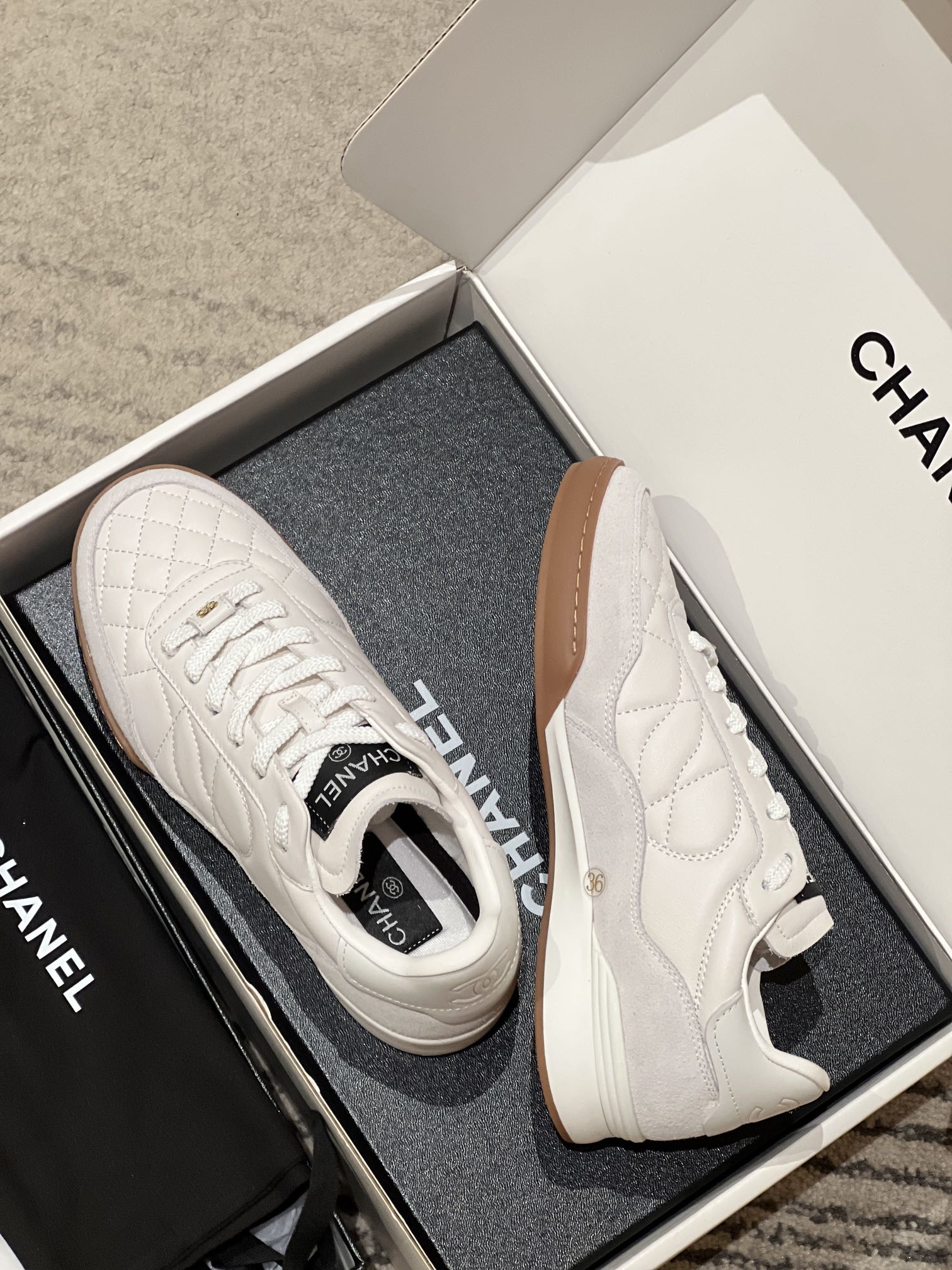 Chrome Hearts 白色 —— Ch*nel 二代高尔夫球鞋