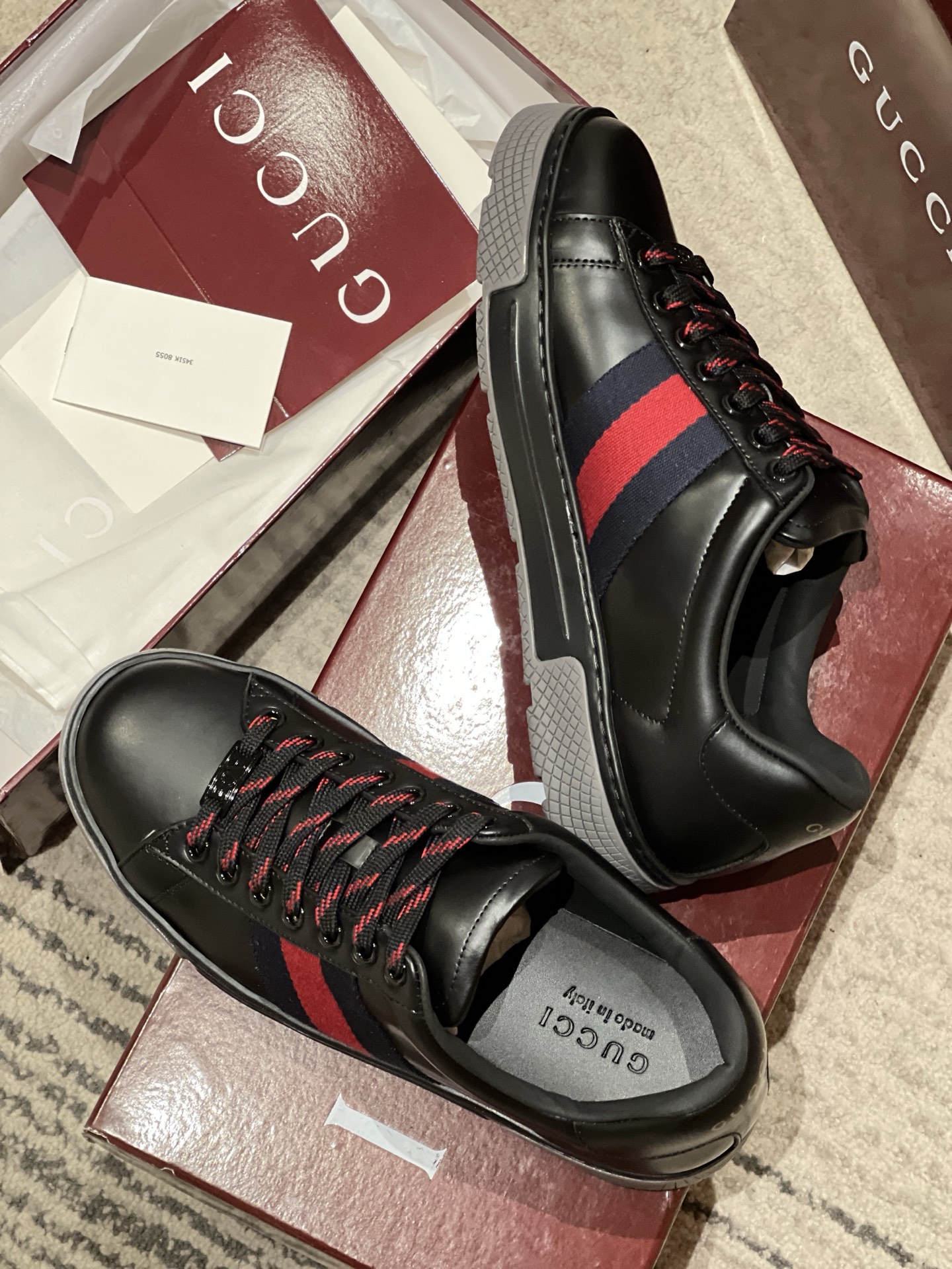 Gucci 黑色 —— Gu*ci 26fw 男士织带休闲鞋