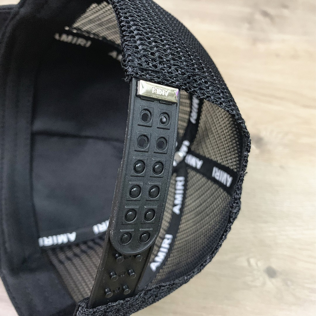 9825#P38#AMIRI美式棒球帽网状透气帽子硬顶鸭舌帽男女情侣显脸小百搭帽#
可调节
颜色：黑色