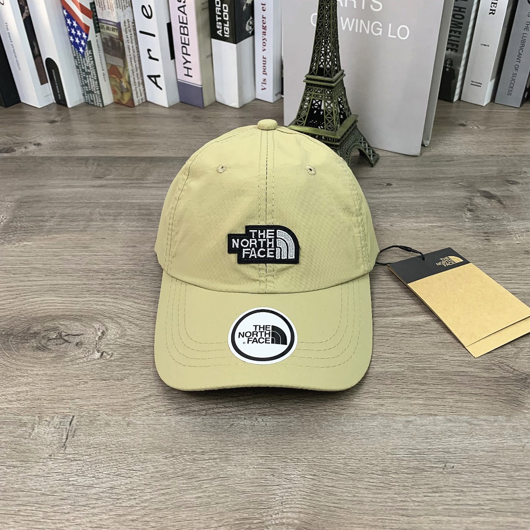 1007#P36#北面速干软顶棒球帽薄款透气鸭舌帽男女休闲同款运动帽子显脸小#
可调节
颜色：卡其色 白色 黑色 藏青色 灰色